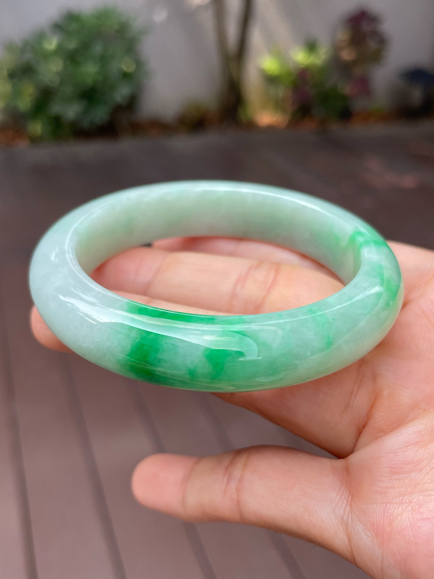 Green Jade Bangle | 55mm (NJBA026)