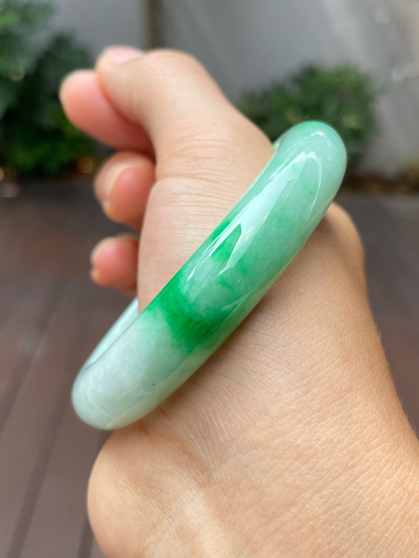 Green Jade Bangle | 55mm (NJBA026)