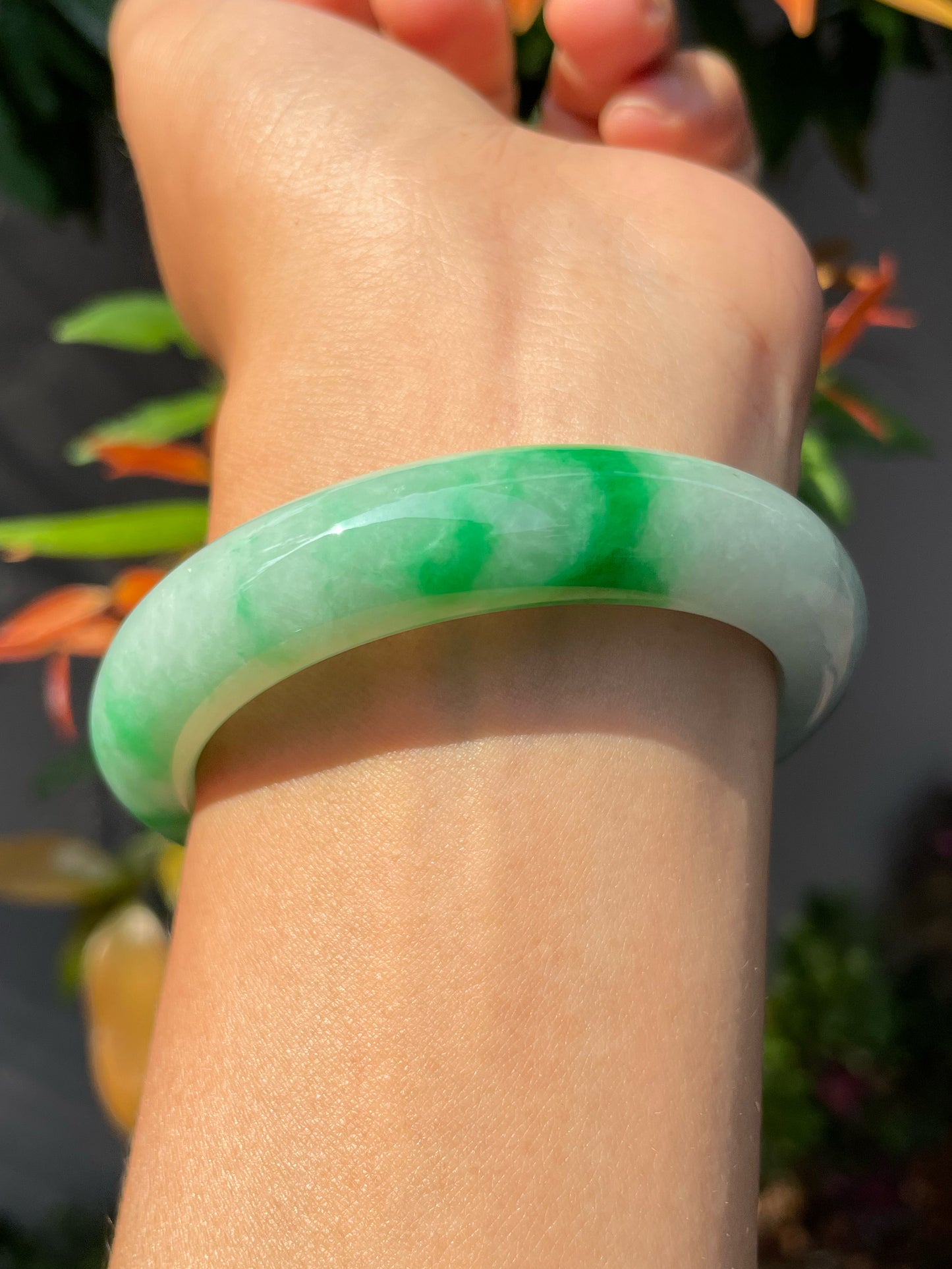 Green Jade Bangle | 55mm (NJBA026)