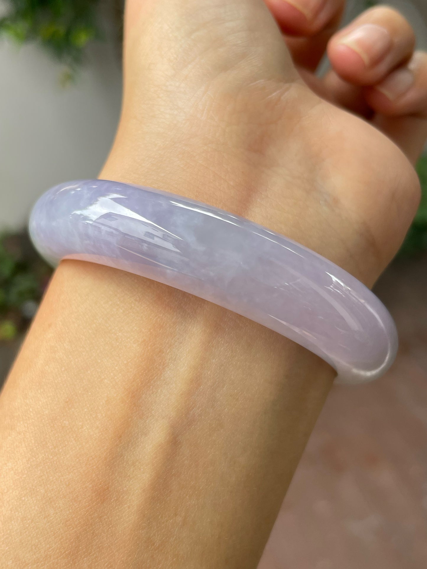 Lavender with Bluish Green Jade Bangle | 56mm (NJBA030)