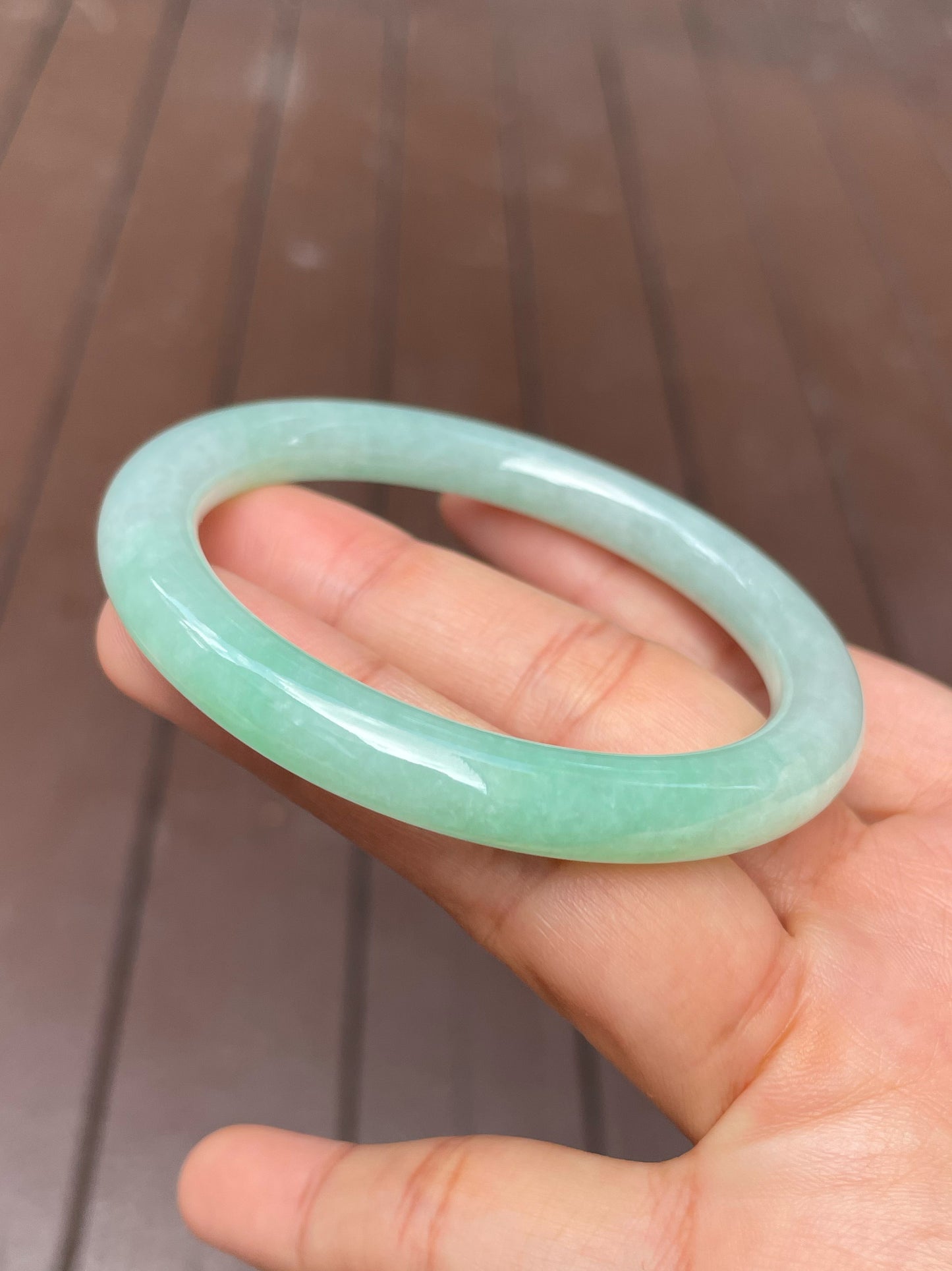 Light Green Jade Bangle | 57mm (NJBA113)