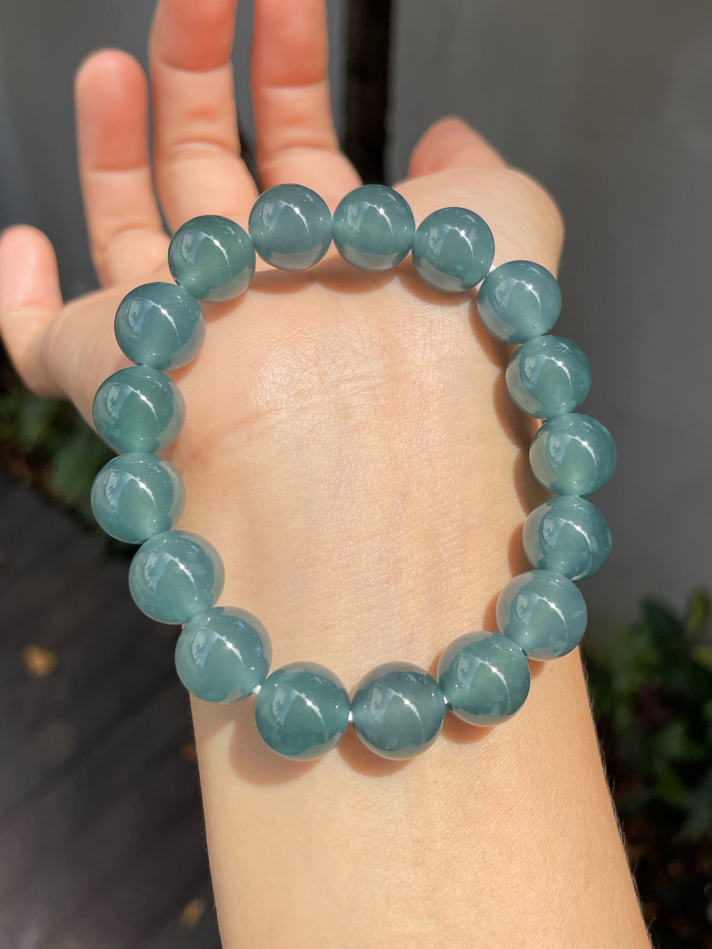 Greenish Blue Jade Bracelet - Round Beads (NJBA115)
