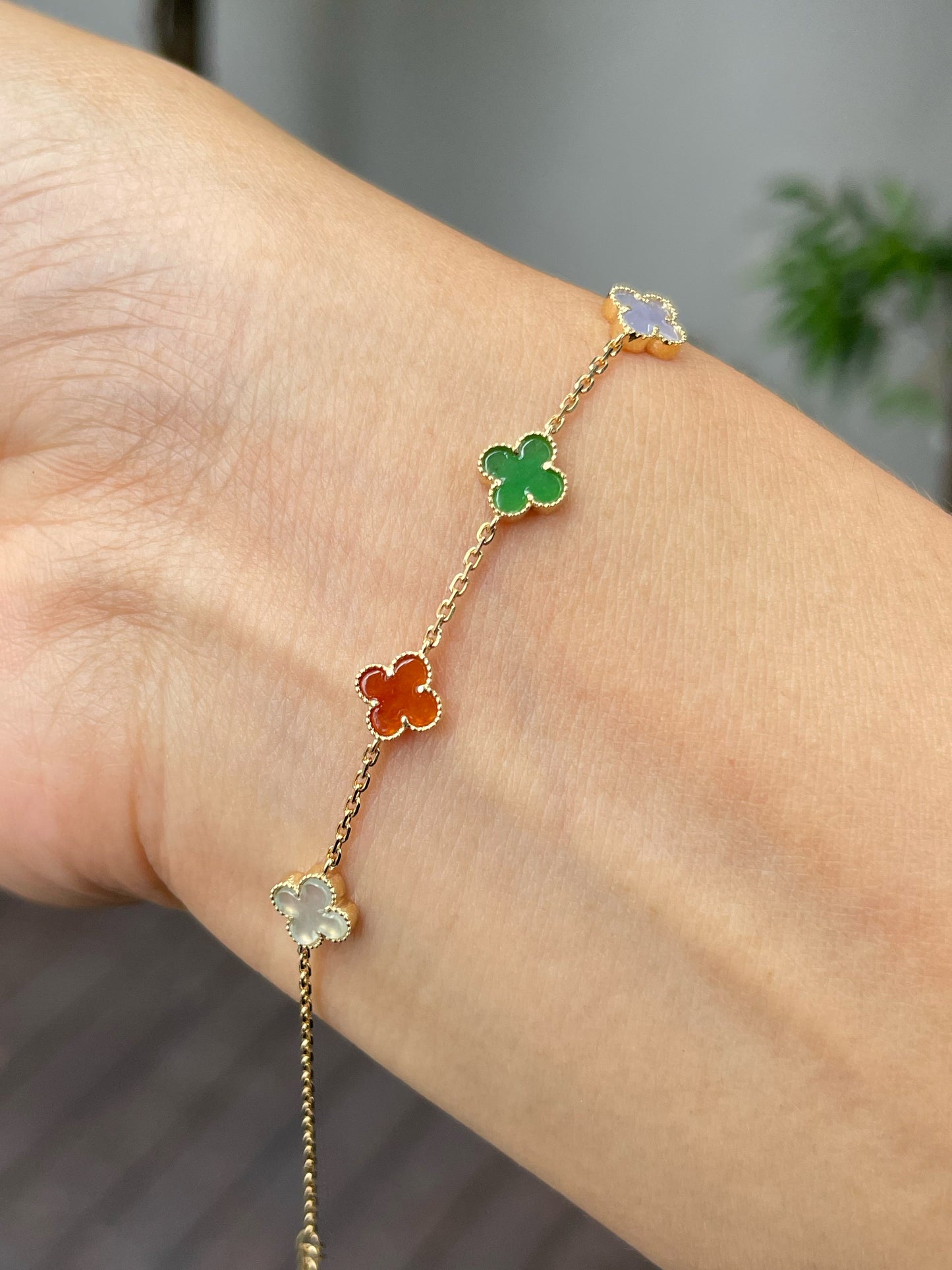 Jadeite Bracelet - Multicolour Clovers (NJBA122)