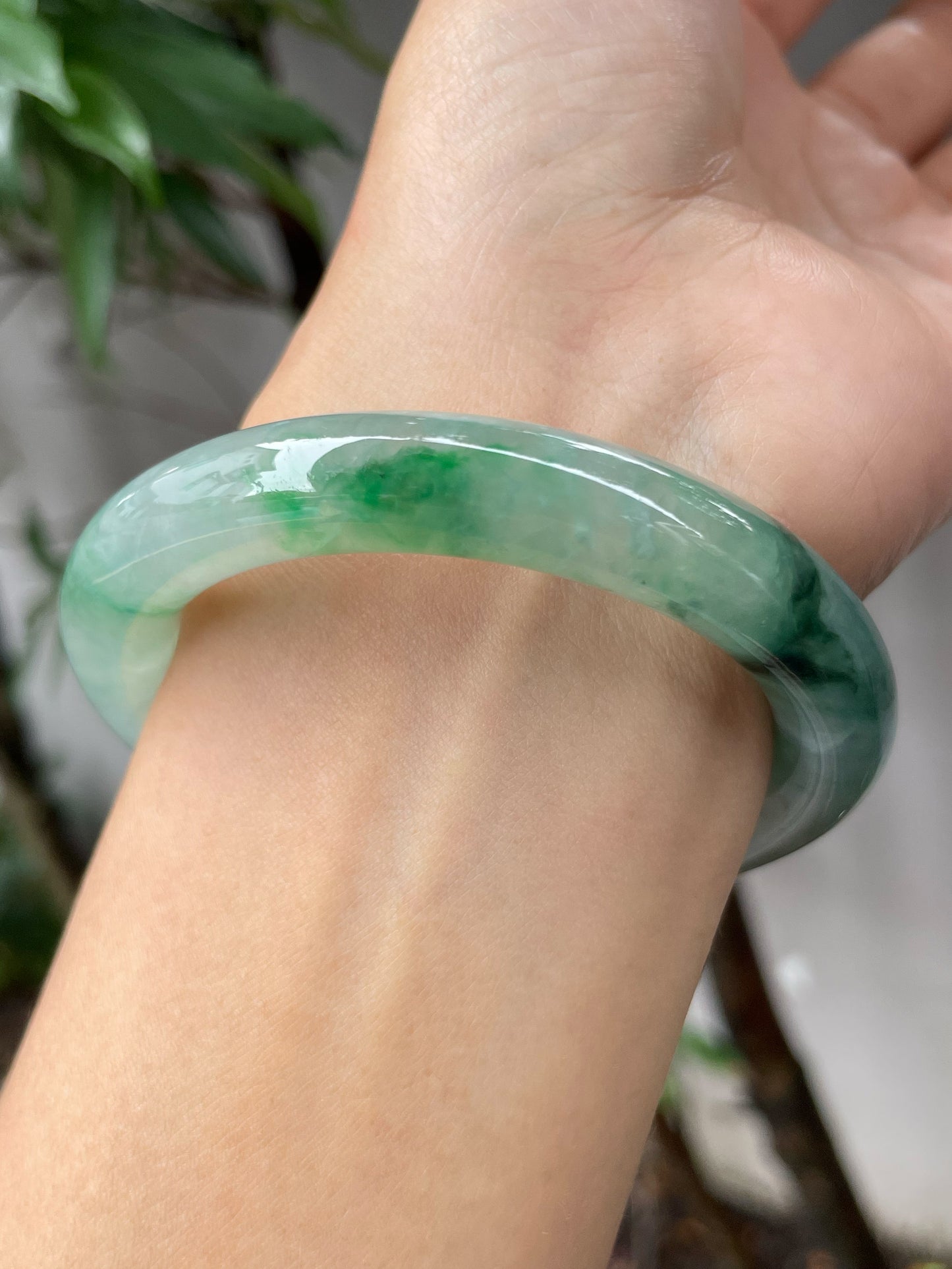 Icy Green Jade Bangle | 56mm (NJBA142)