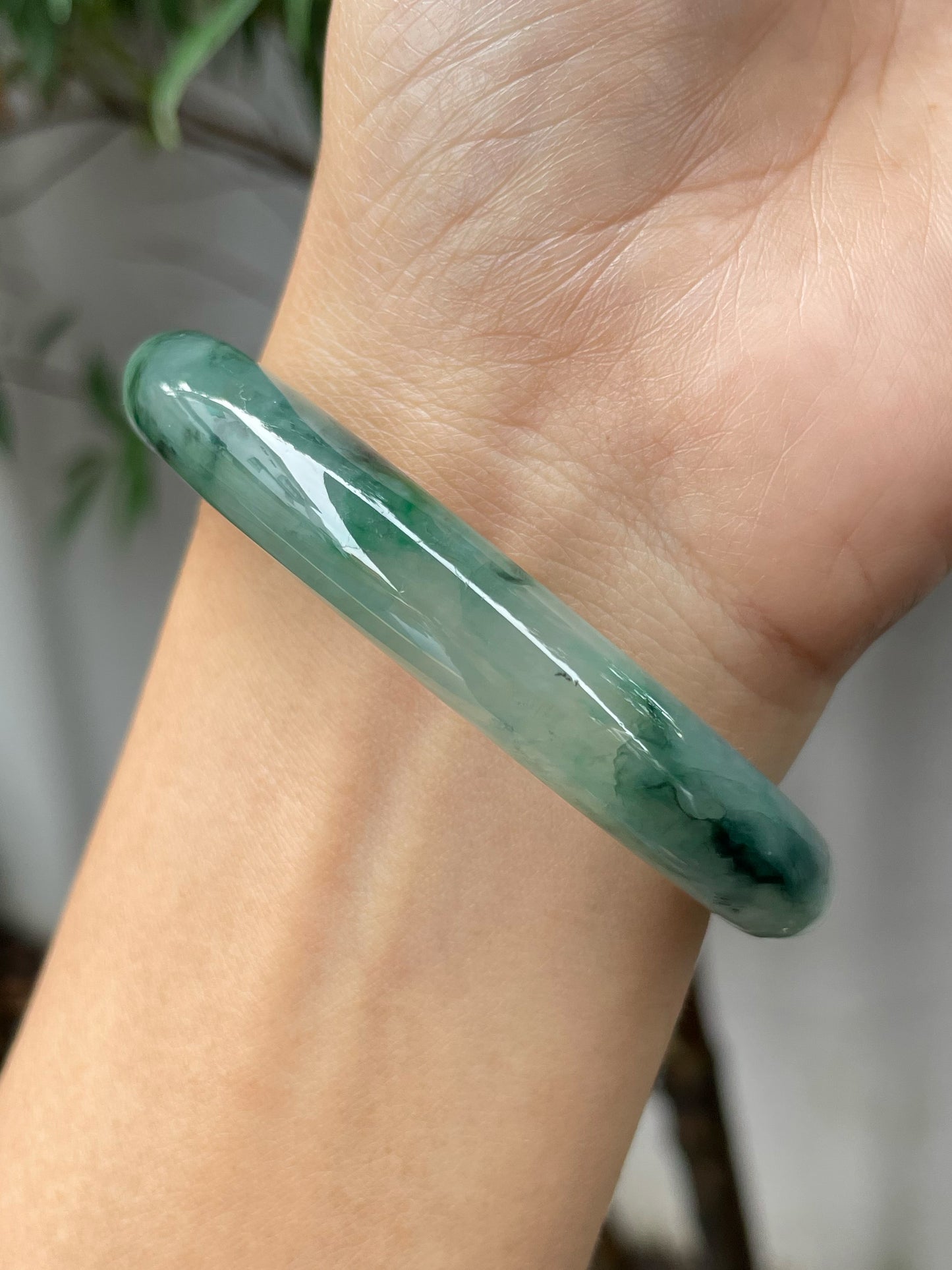 Icy Green Jade Bangle | 56mm (NJBA142)