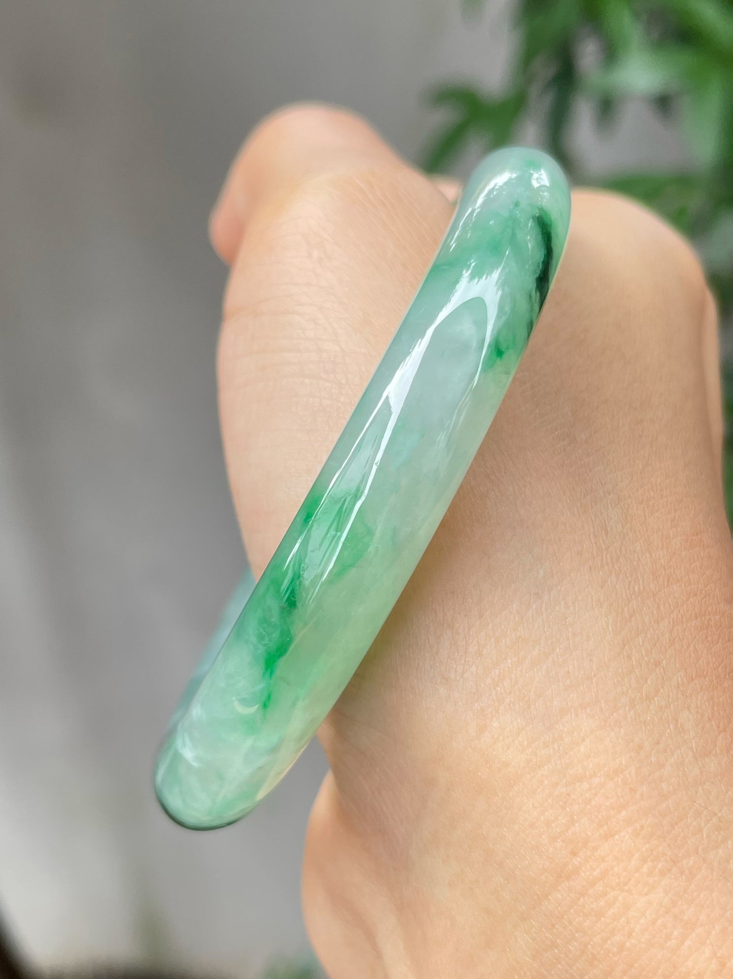 Icy Green Jade Bangle | 56mm (NJBA142)