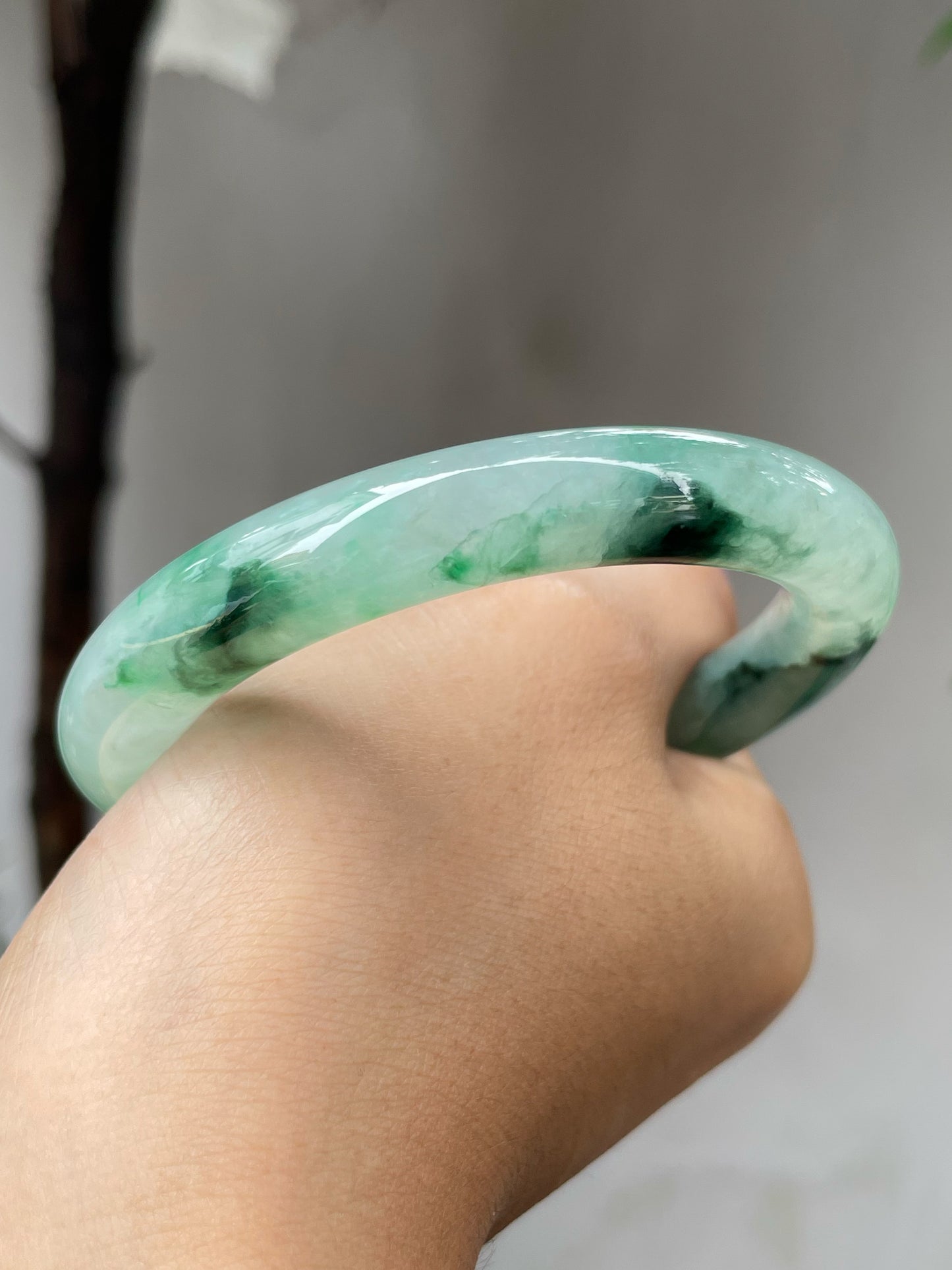 Icy Green Jade Bangle | 56mm (NJBA142)