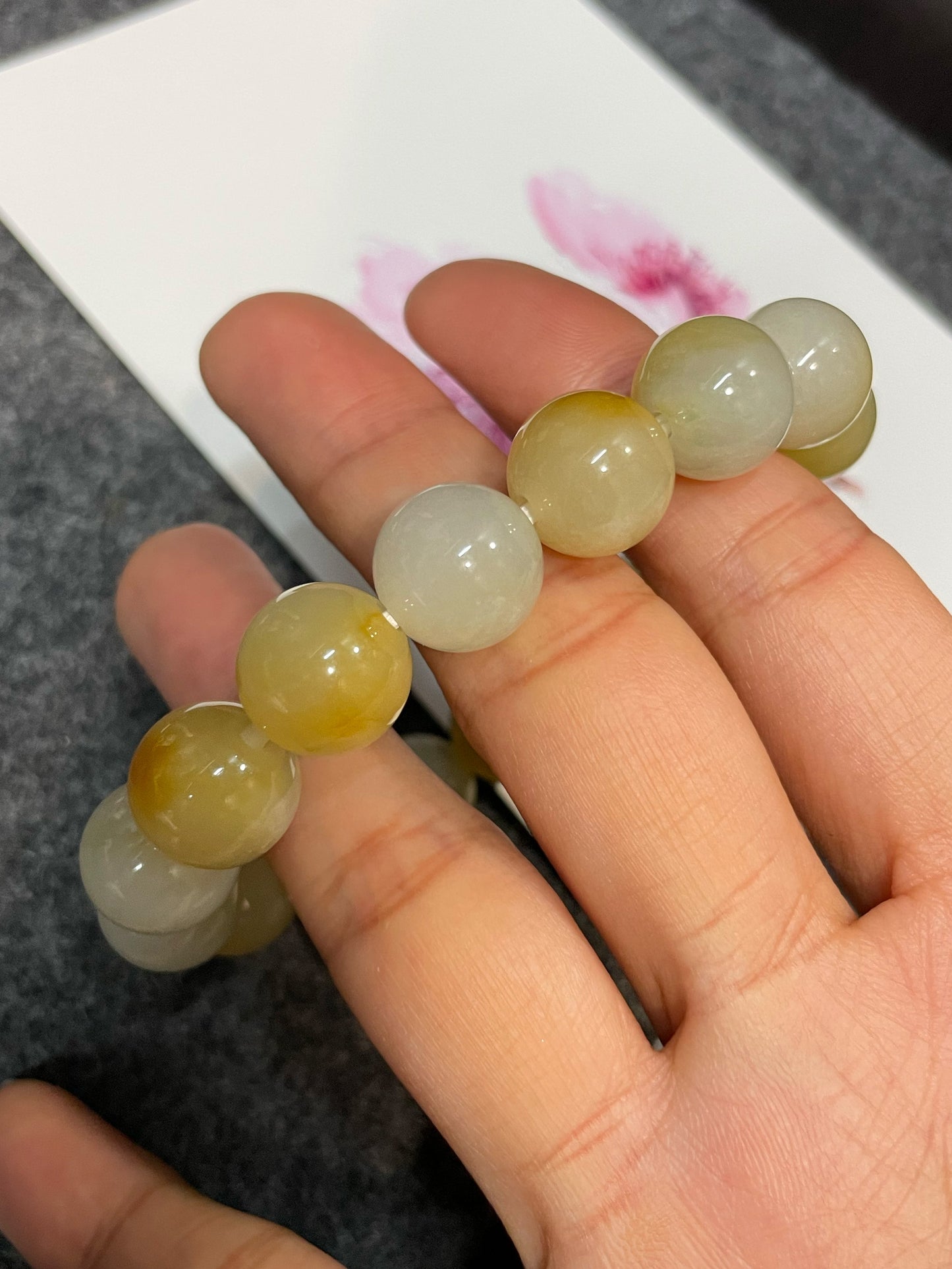 Yellow Jade Bracelet - Round Beads (NJBA143)