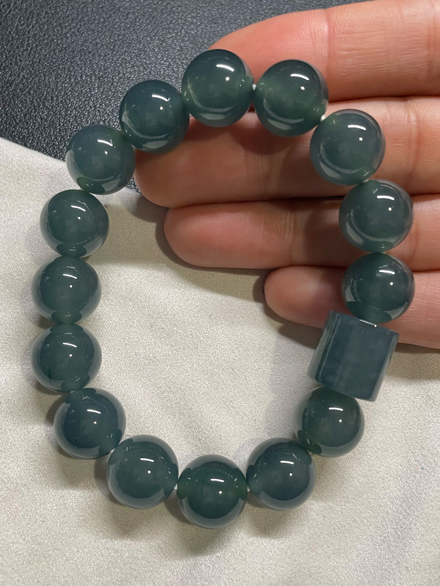 Bluish Green Jade Bracelet - Round Beads (NJBA152)