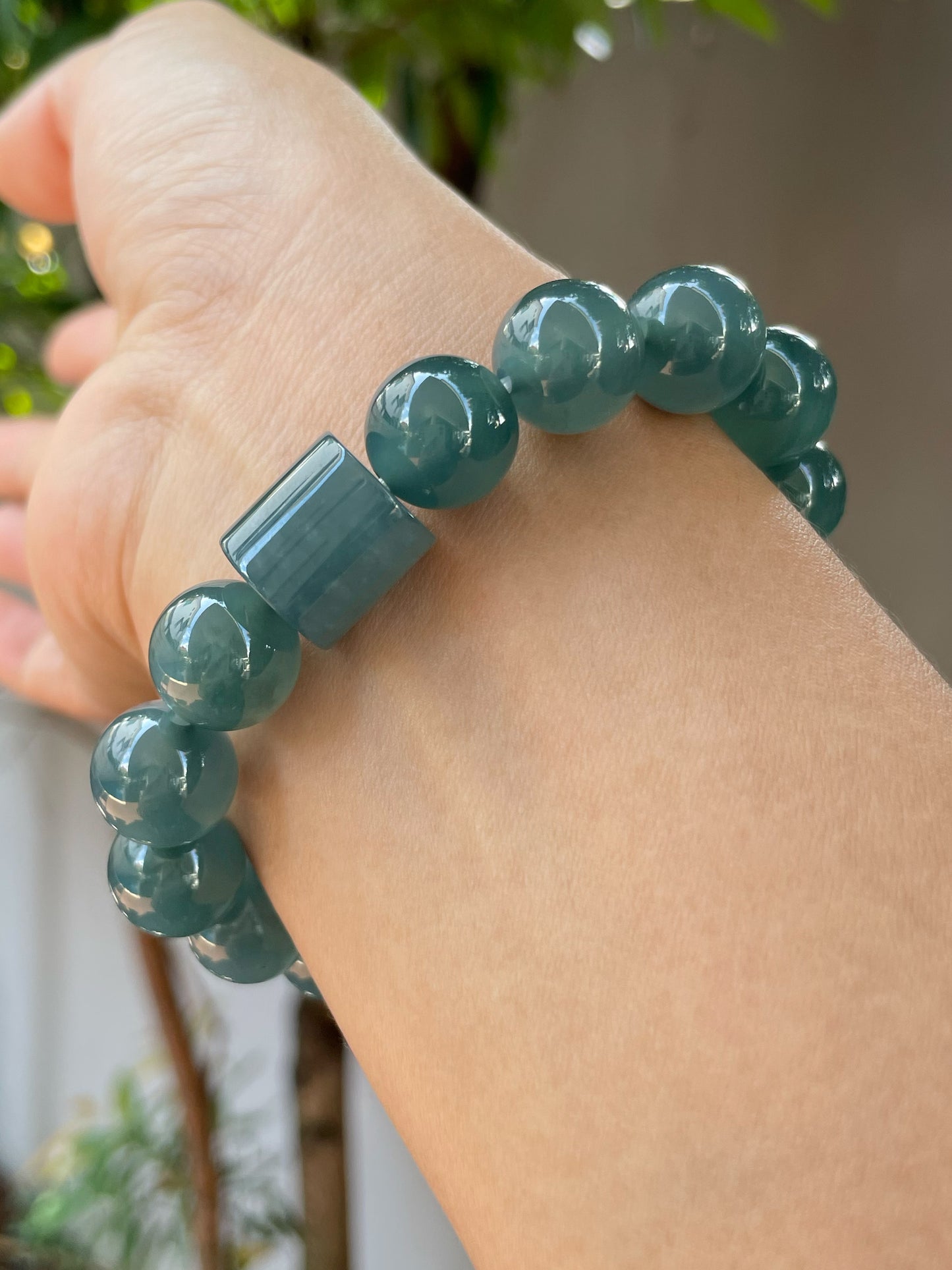Bluish Green Jade Bracelet - Round Beads (NJBA152)