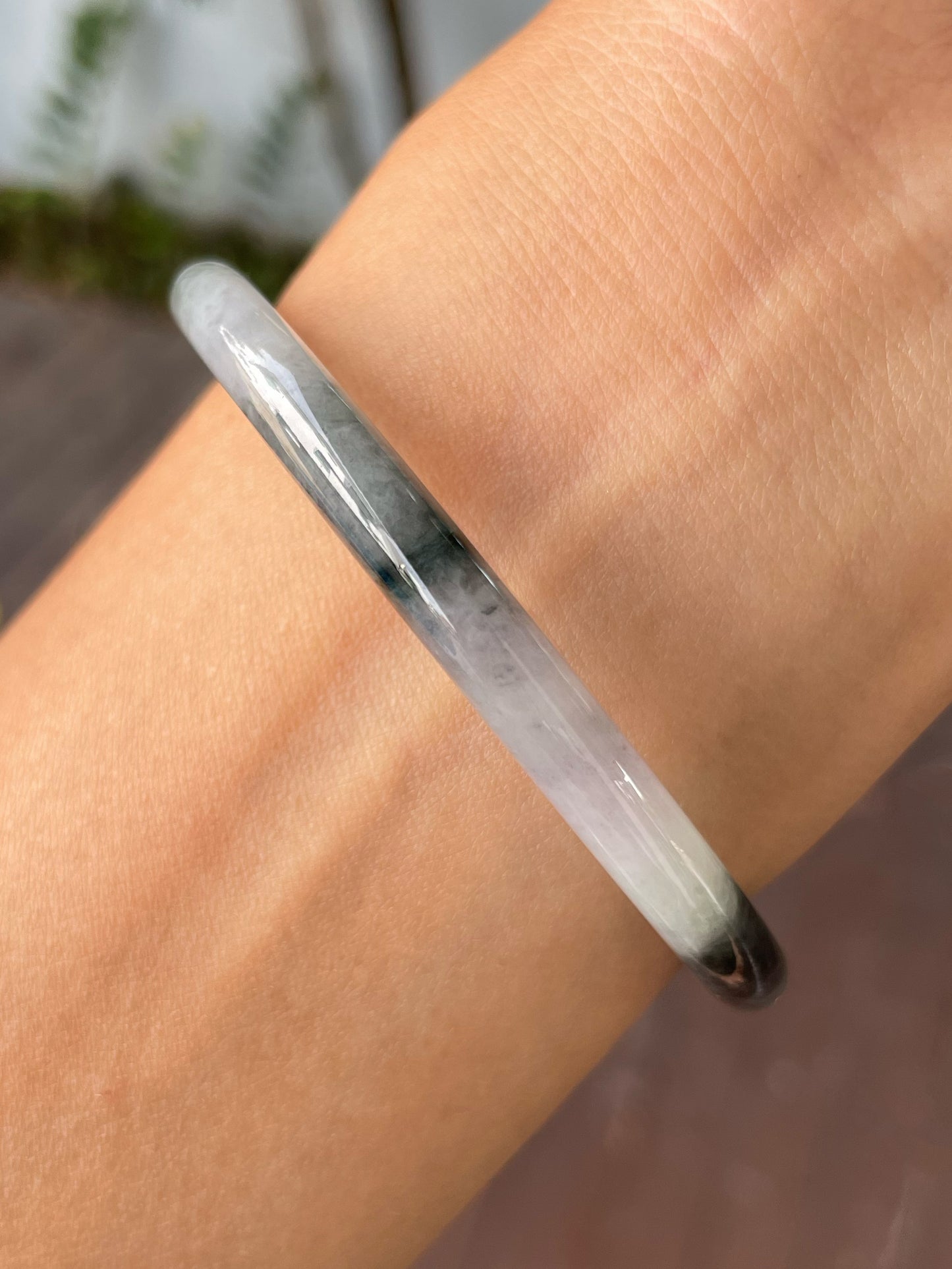 Black With Green Jade Bangle | 55mm (NJBA159)