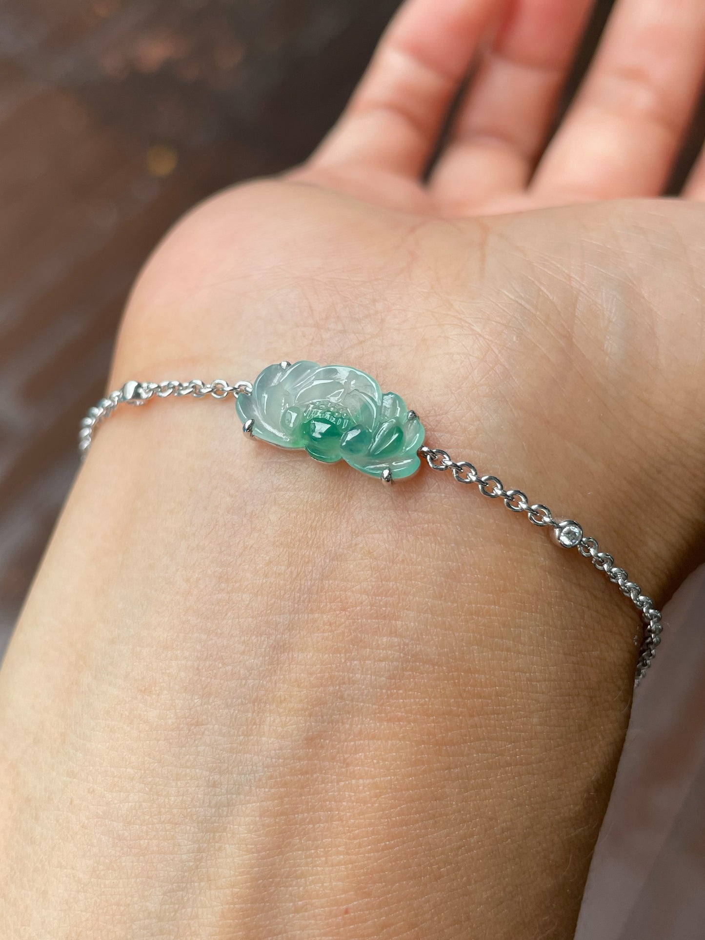 Icy Green Jade Bracelet - Lotus Flower (NJBA172)
