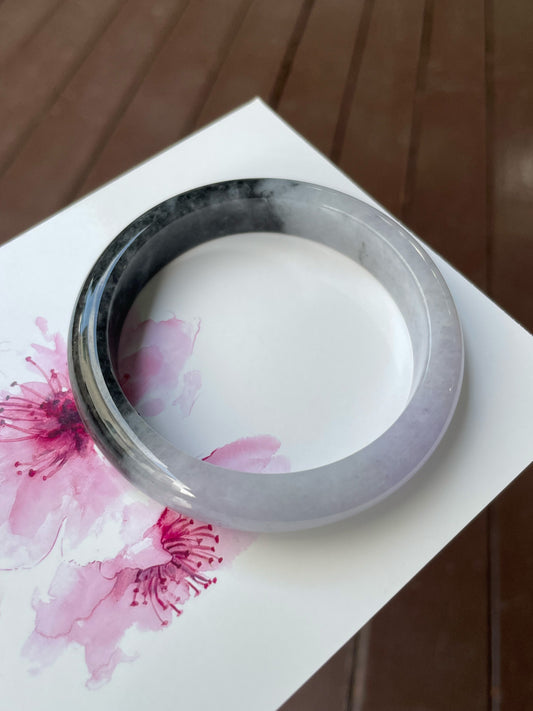 White With Black Jade Bangle | 56mm (NJBA173)