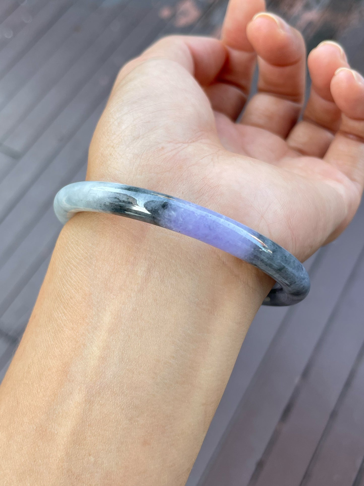 Black With Lavender Jade Bangle | 59mm (NJBA175)