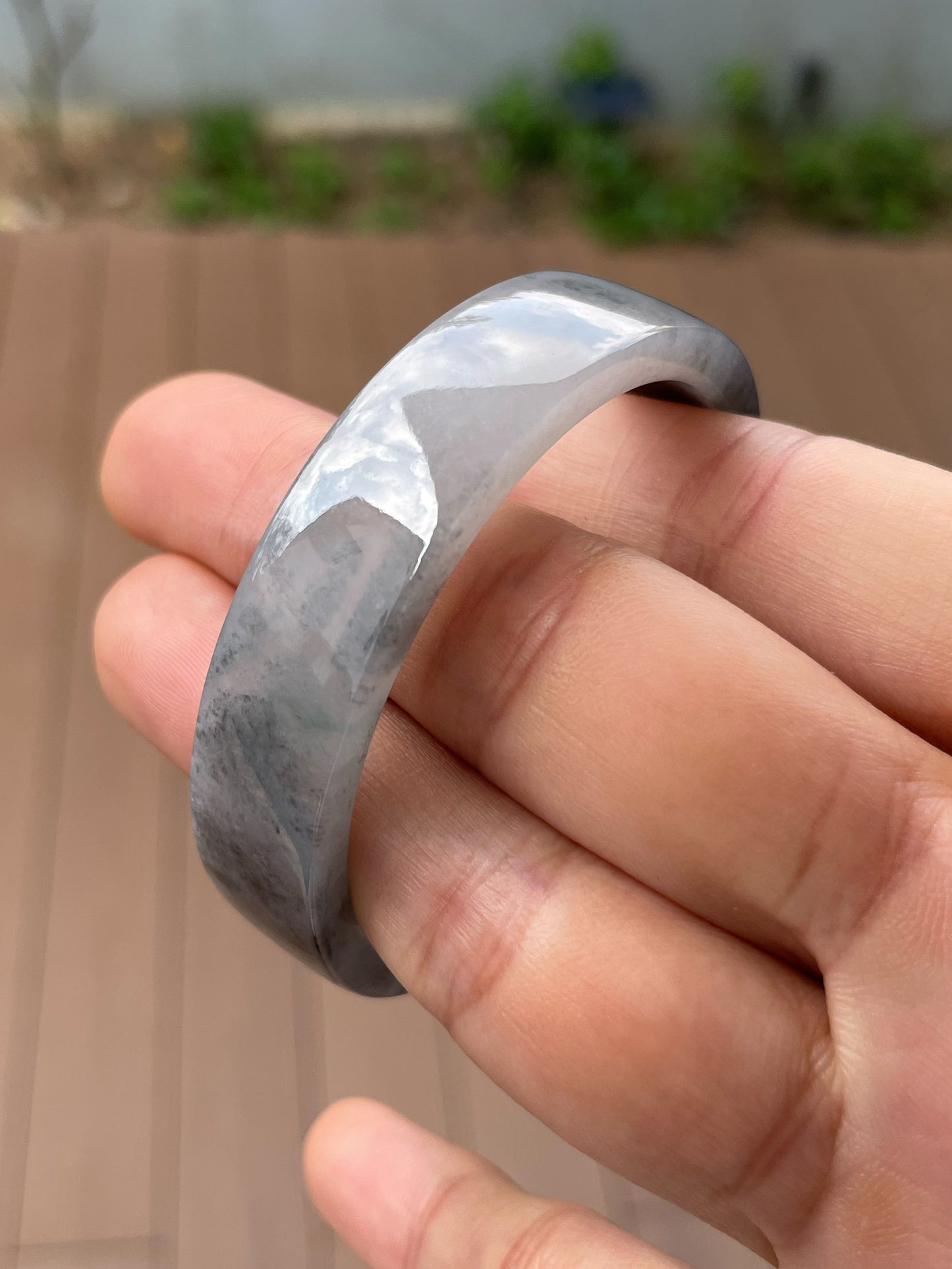 White With Black Jade Bangle | 51mm (NJBA183)