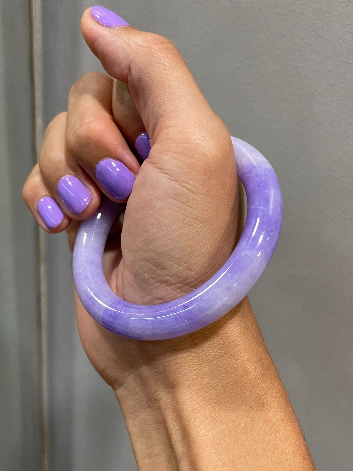 Vivid Lavender Jade Bangle | 54mm (NJBA191)