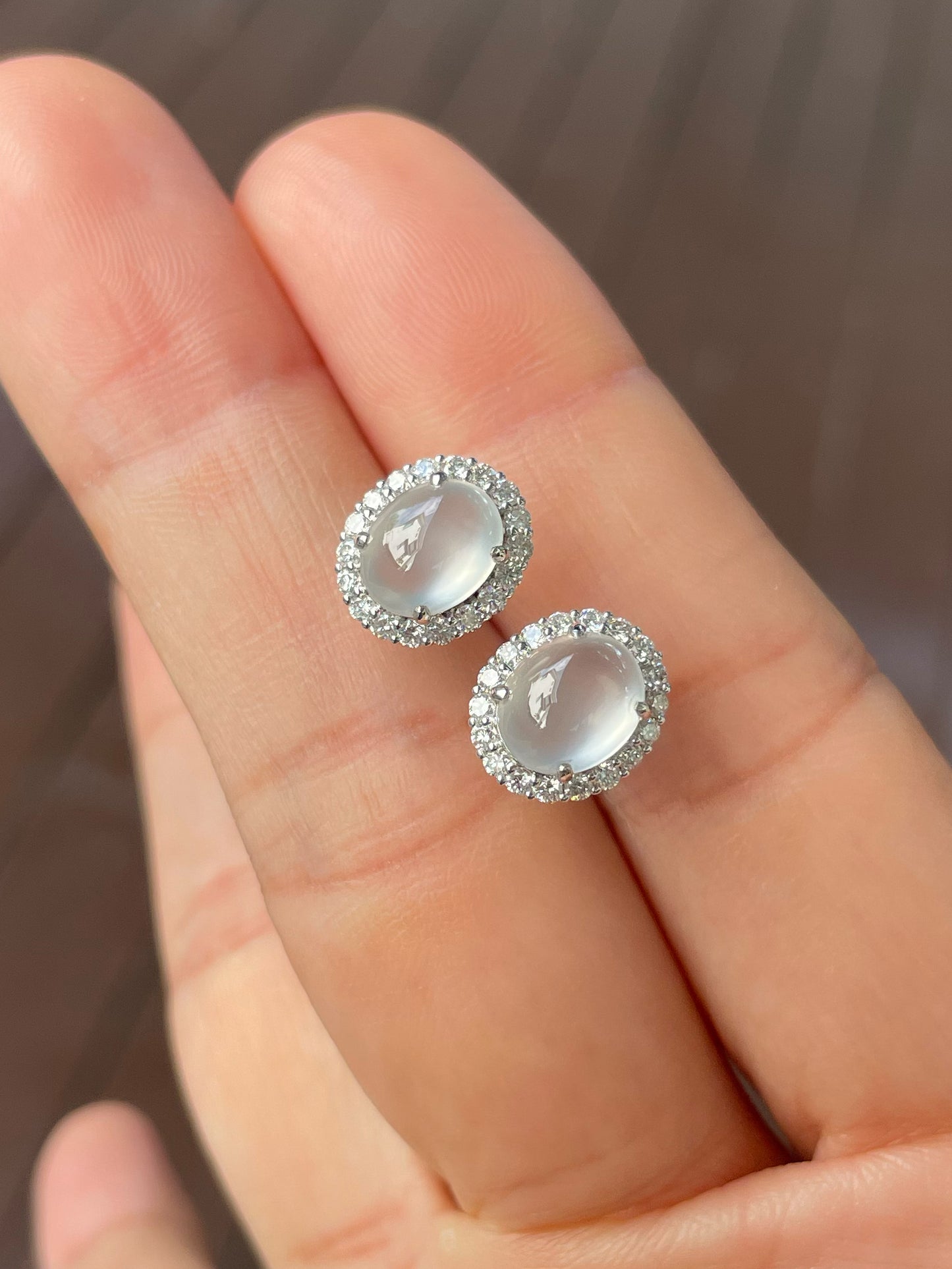 Glassy Jade Cabochon Earrings (NJE063)