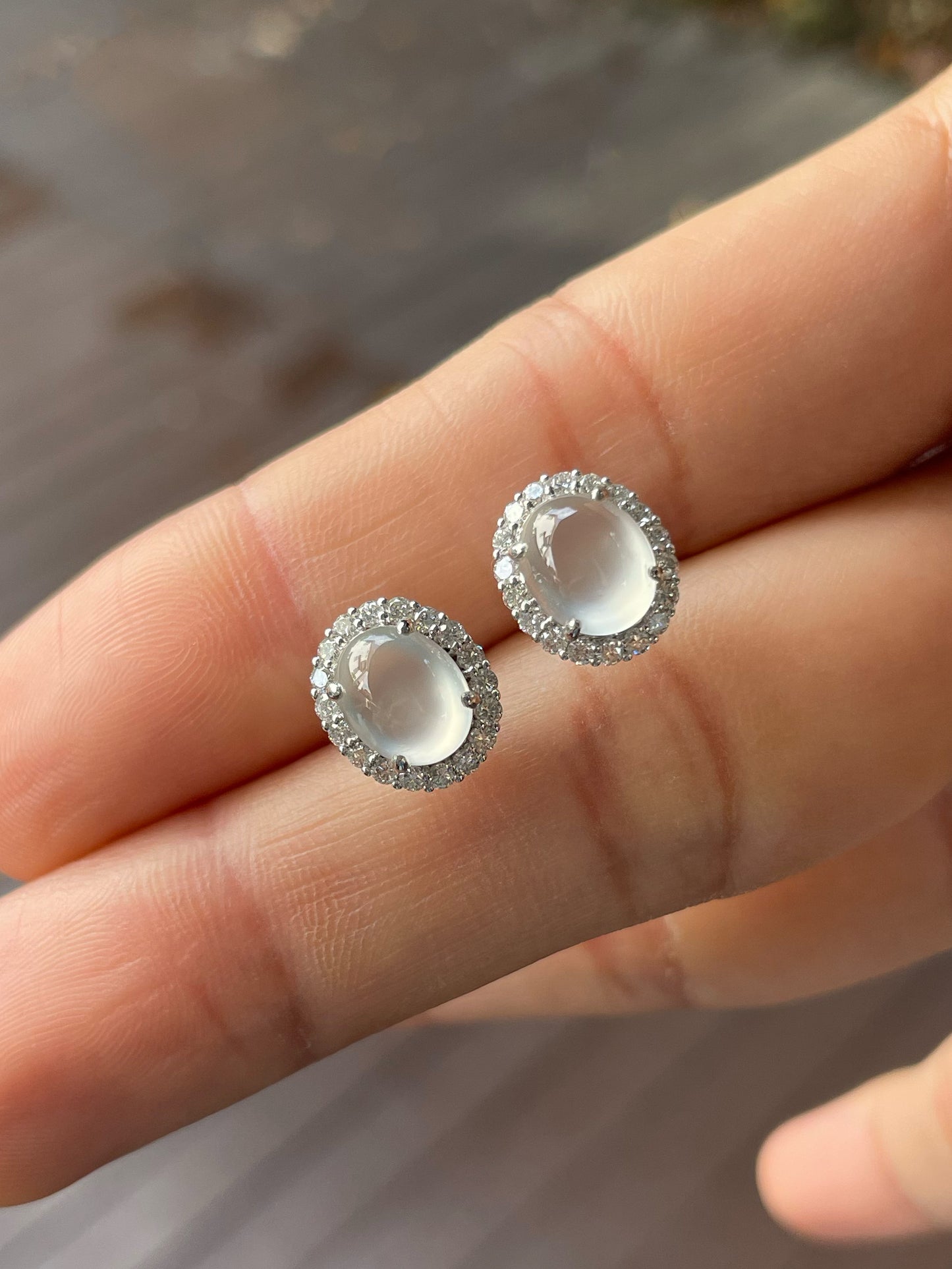 Glassy Jade Cabochon Earrings (NJE063)