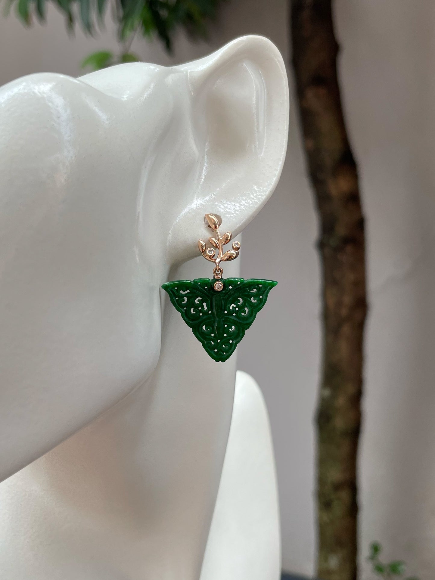 Green Jadeite Carved Earrings (NJE171)