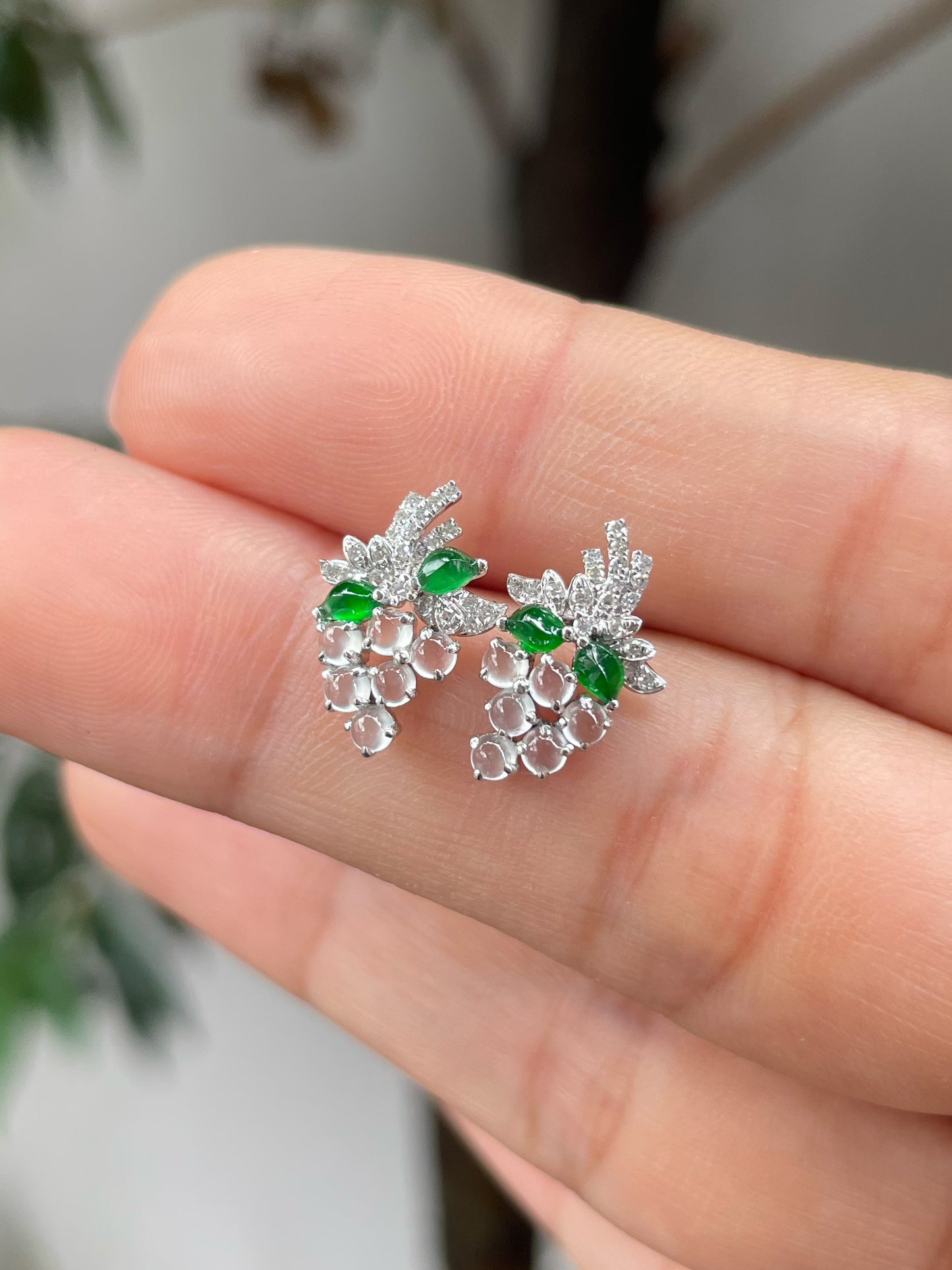 Glassy Jadeite Earrings - Grapes (NJE173)