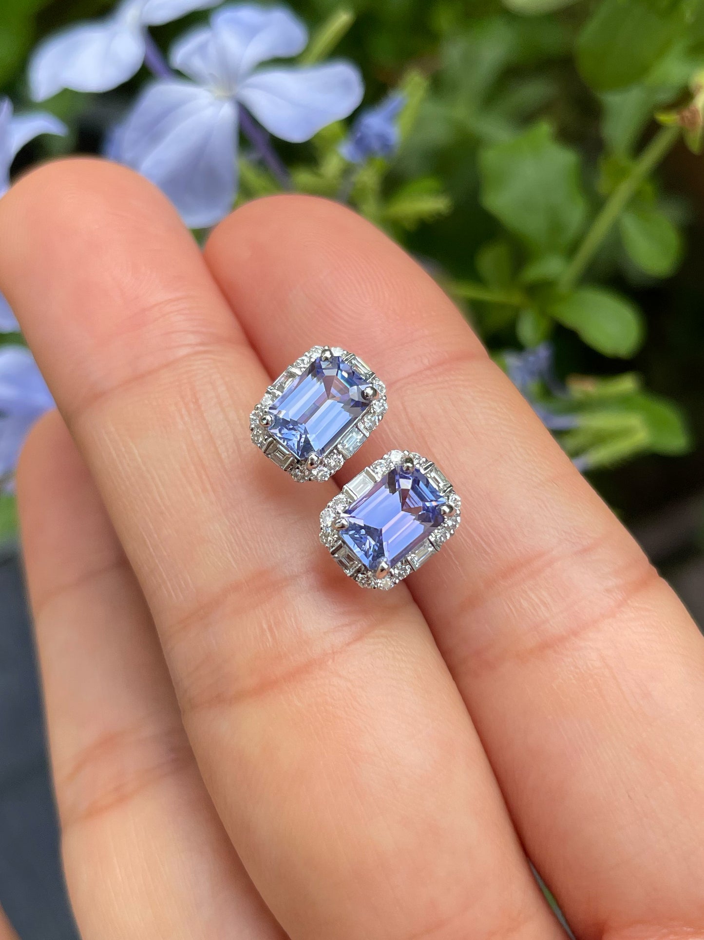 Tanzanite Earrings - 2.35CTS (NJE182)