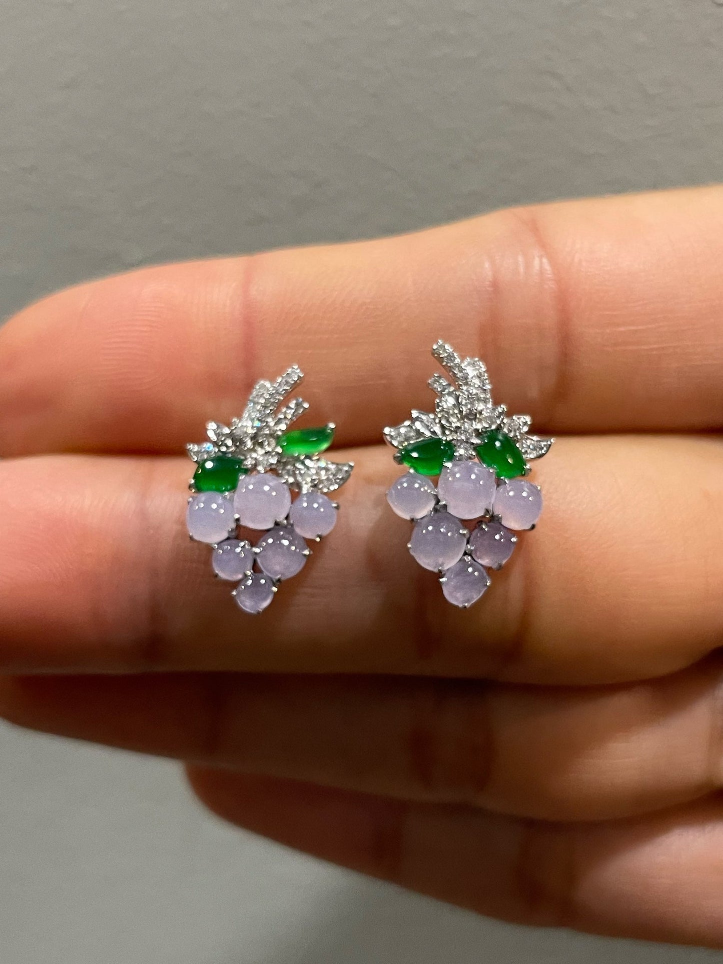 Lavender Jadeite Earrings - Grapes (NJE187)