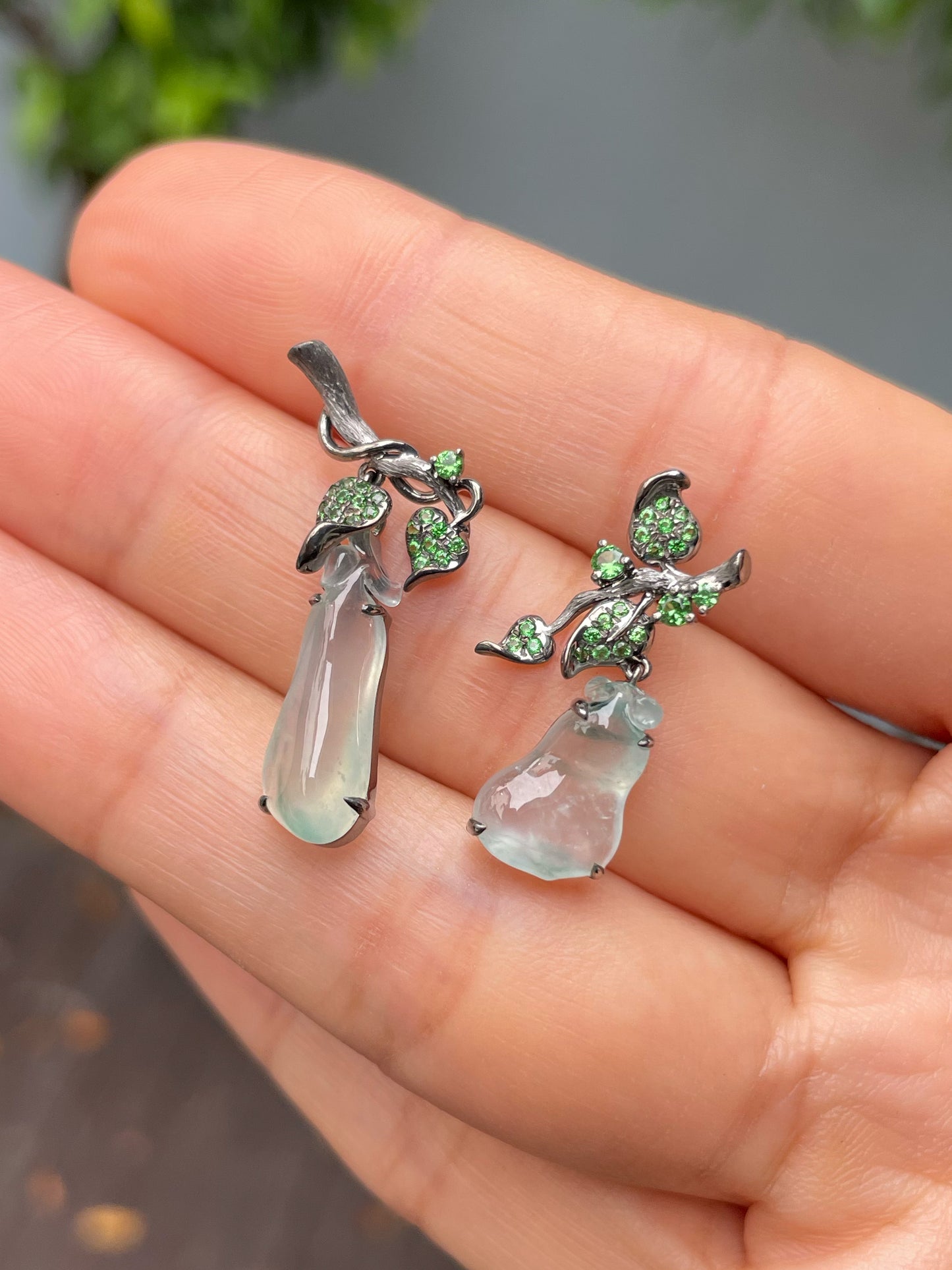 Icy Jade Earrings - Gourds (NJE205)