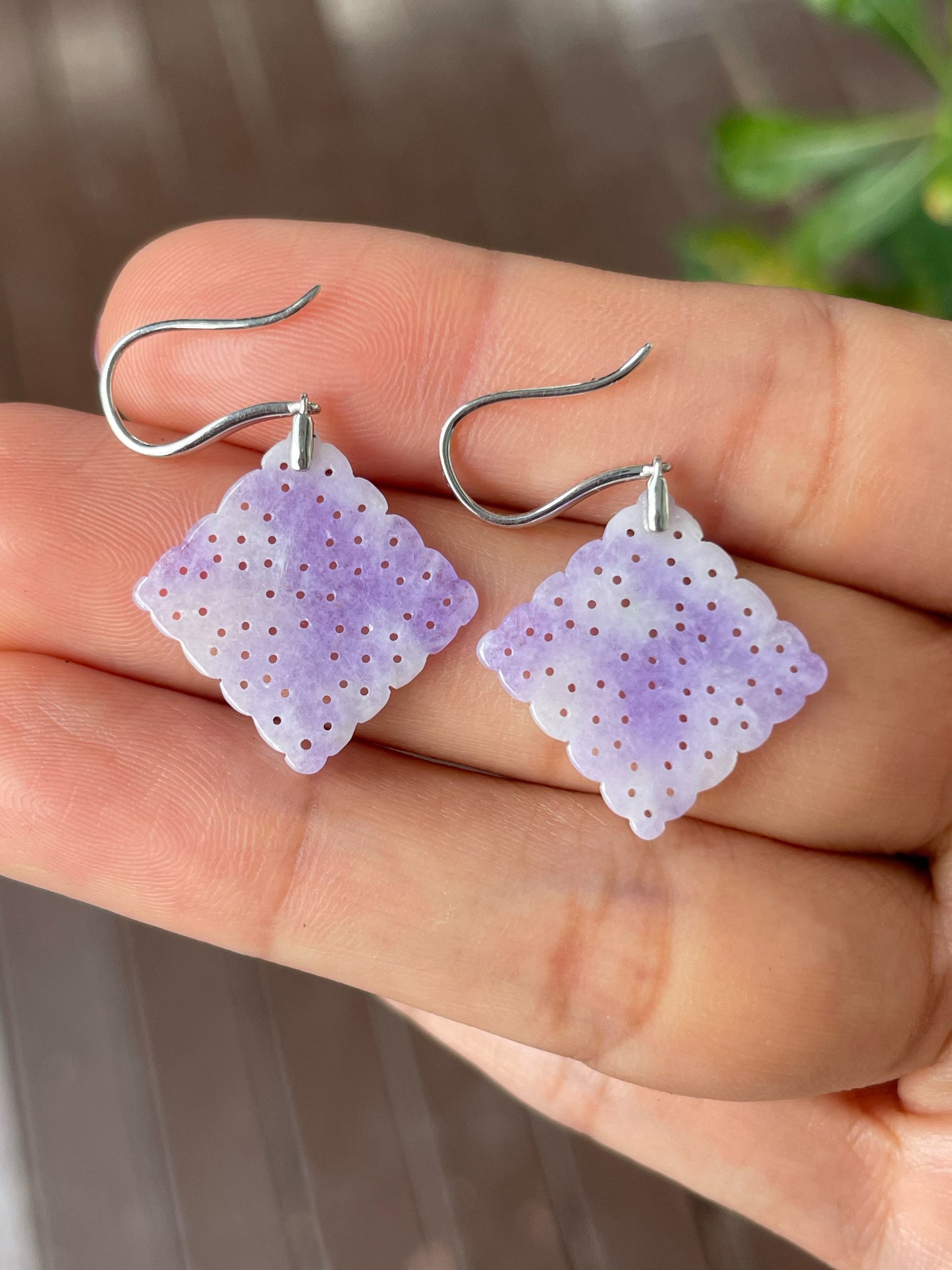 Lavender Jadeite Earrings (NJE209)