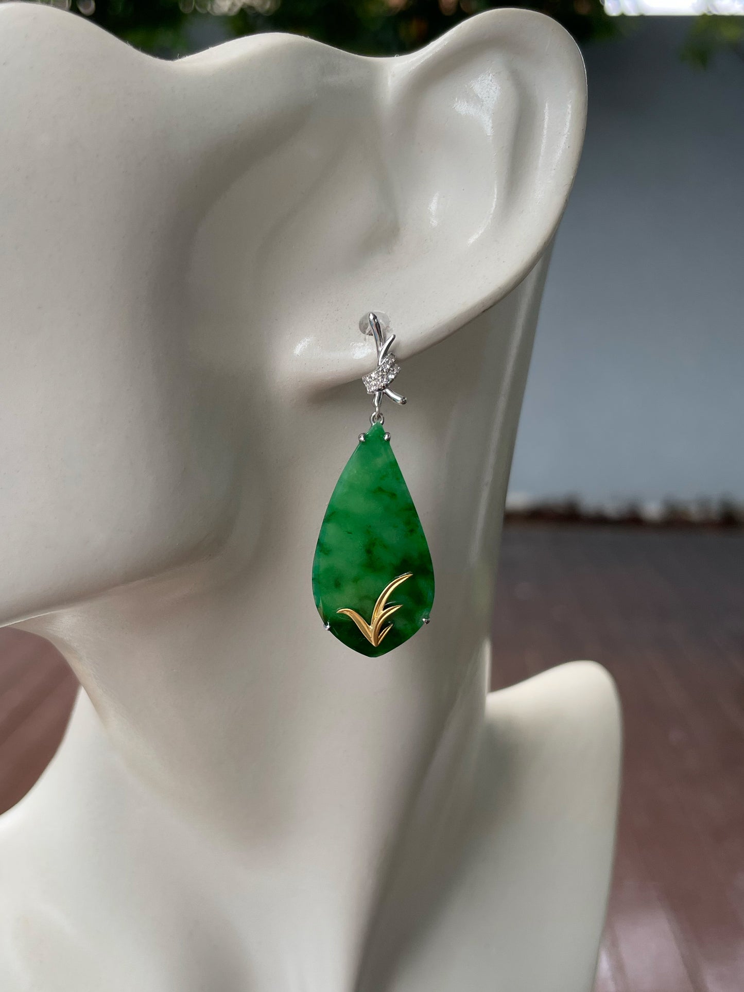 Green Jade Earrings (NJE212)