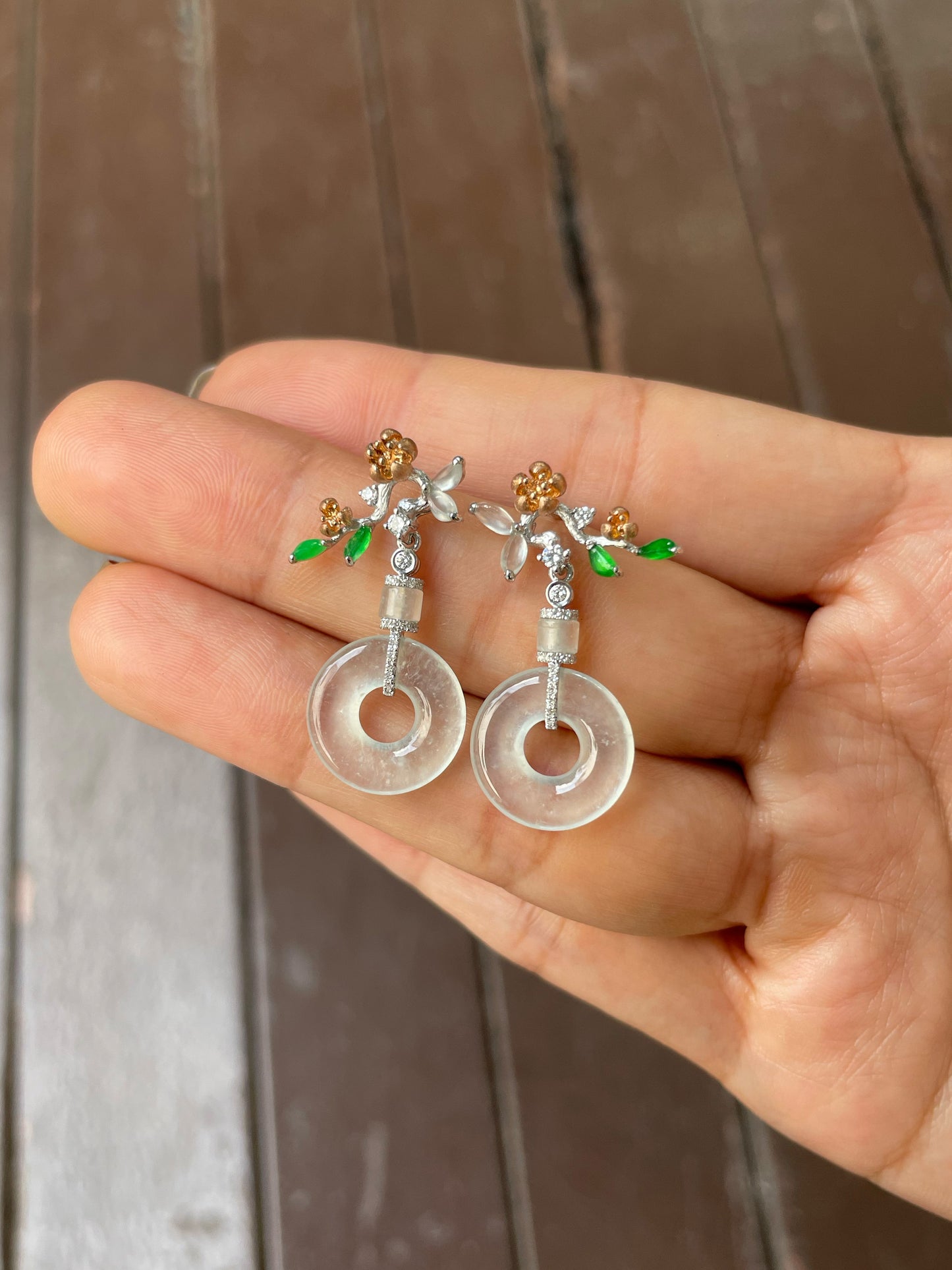 Glassy Jadeite Earrings - Safety Coin (NJE220)