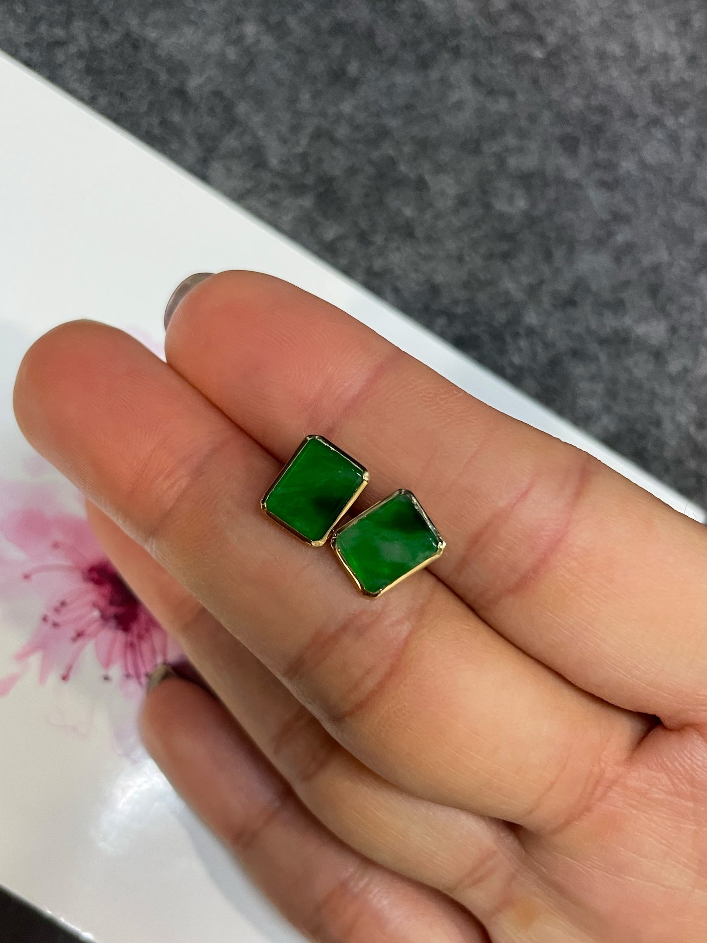 Green Jade Earrings (NJE273)