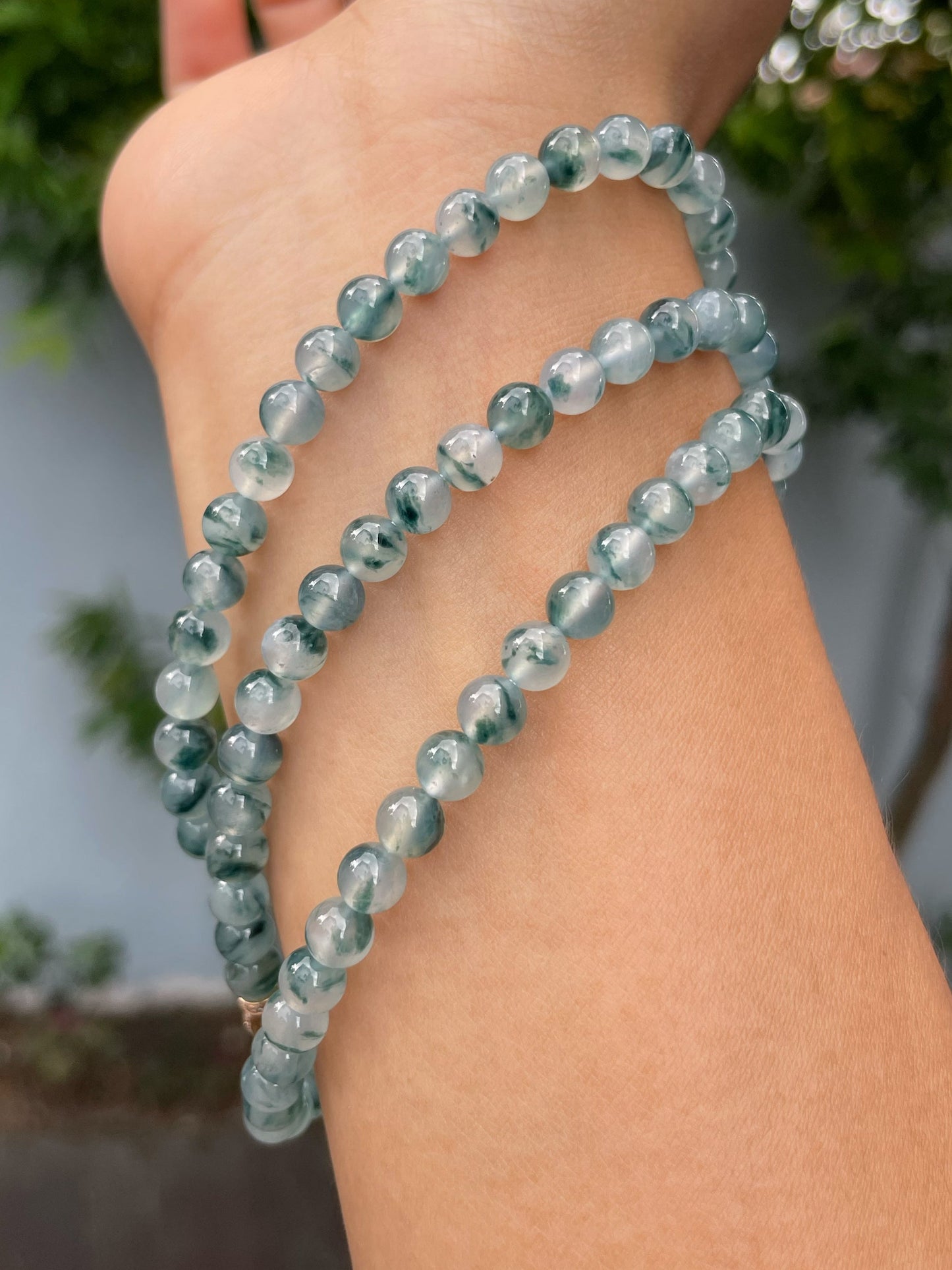 Icy Bluish Flower Jade Beads Necklace (NJN028)