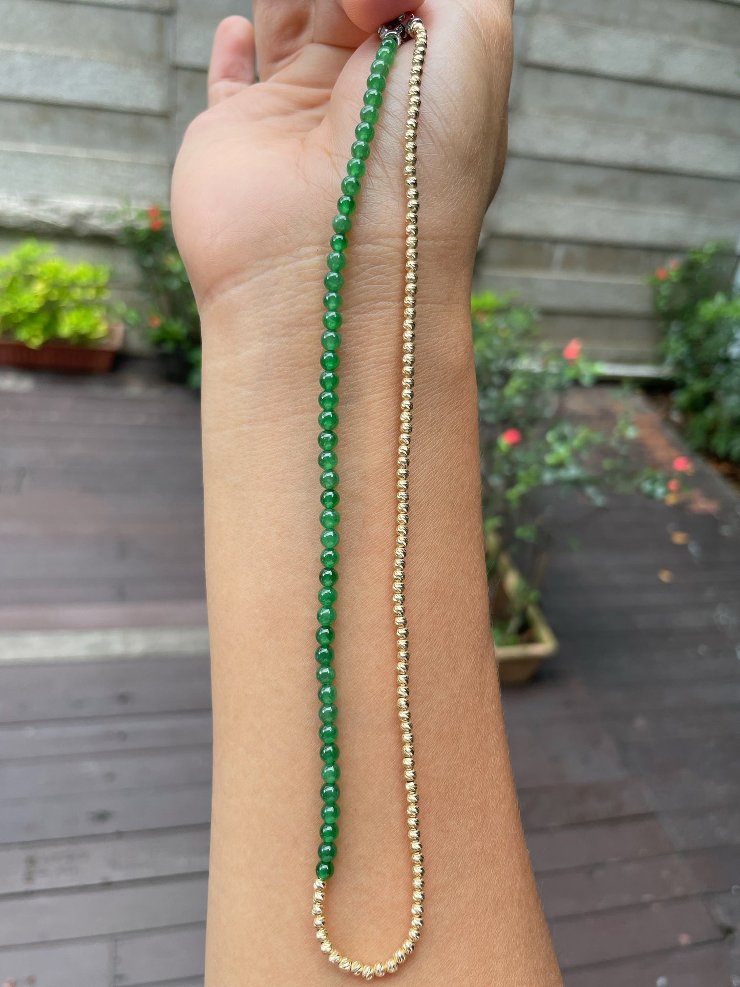 Green Jade Necklace - Round Beads (NJN033)