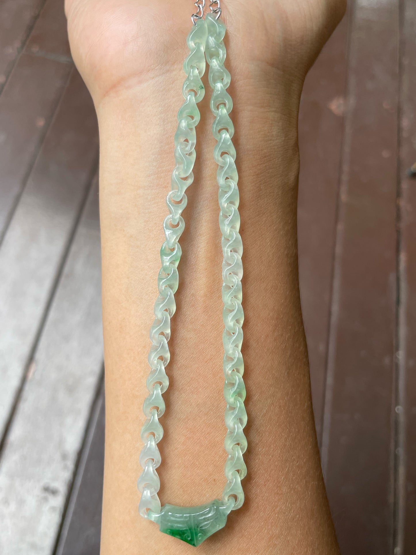 Icy Green Jadeite Necklace - Interlocking Chain (NJN037)