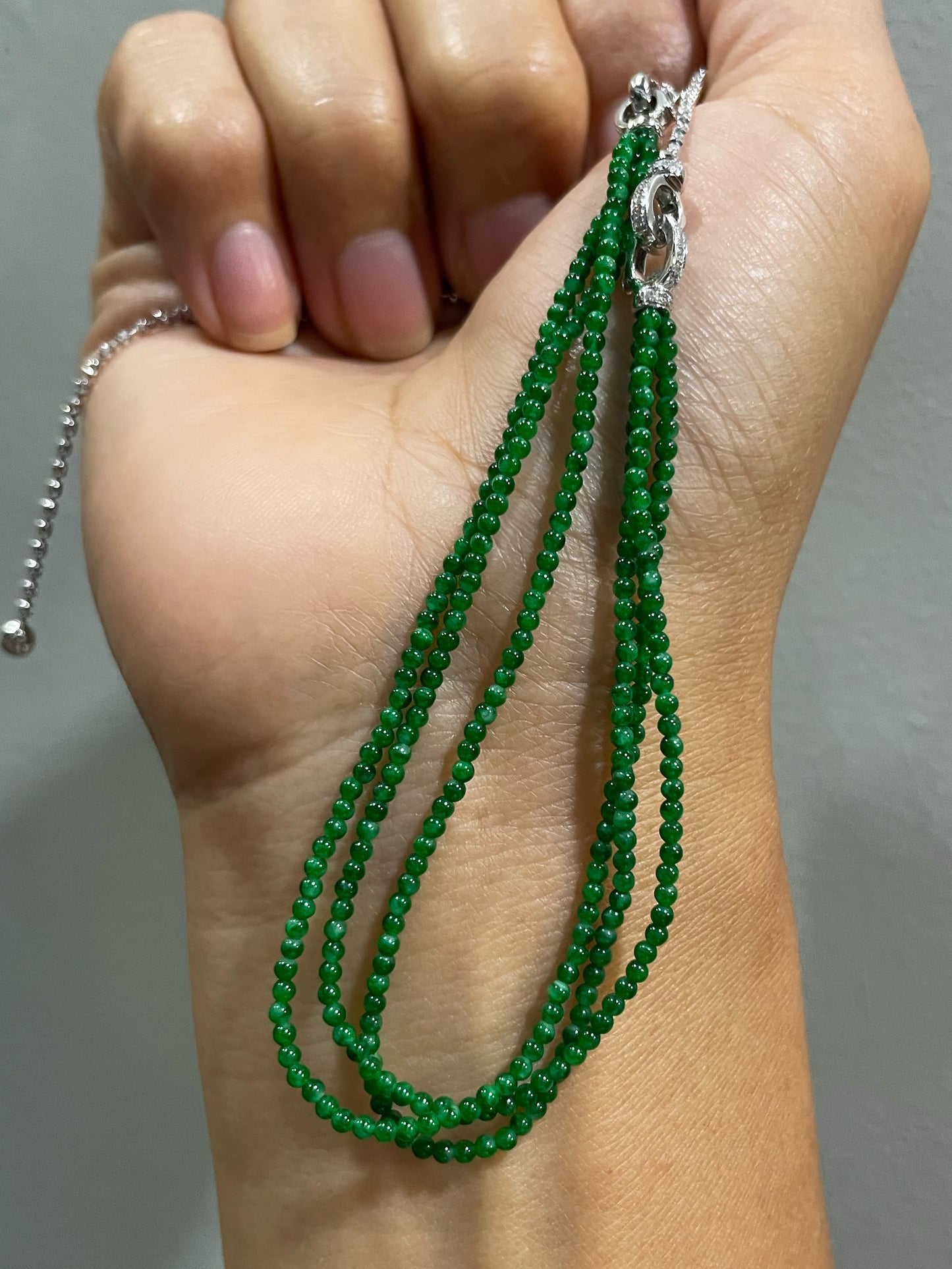 Green Jade Necklace / Bracelet - Round Beads (NJN038)