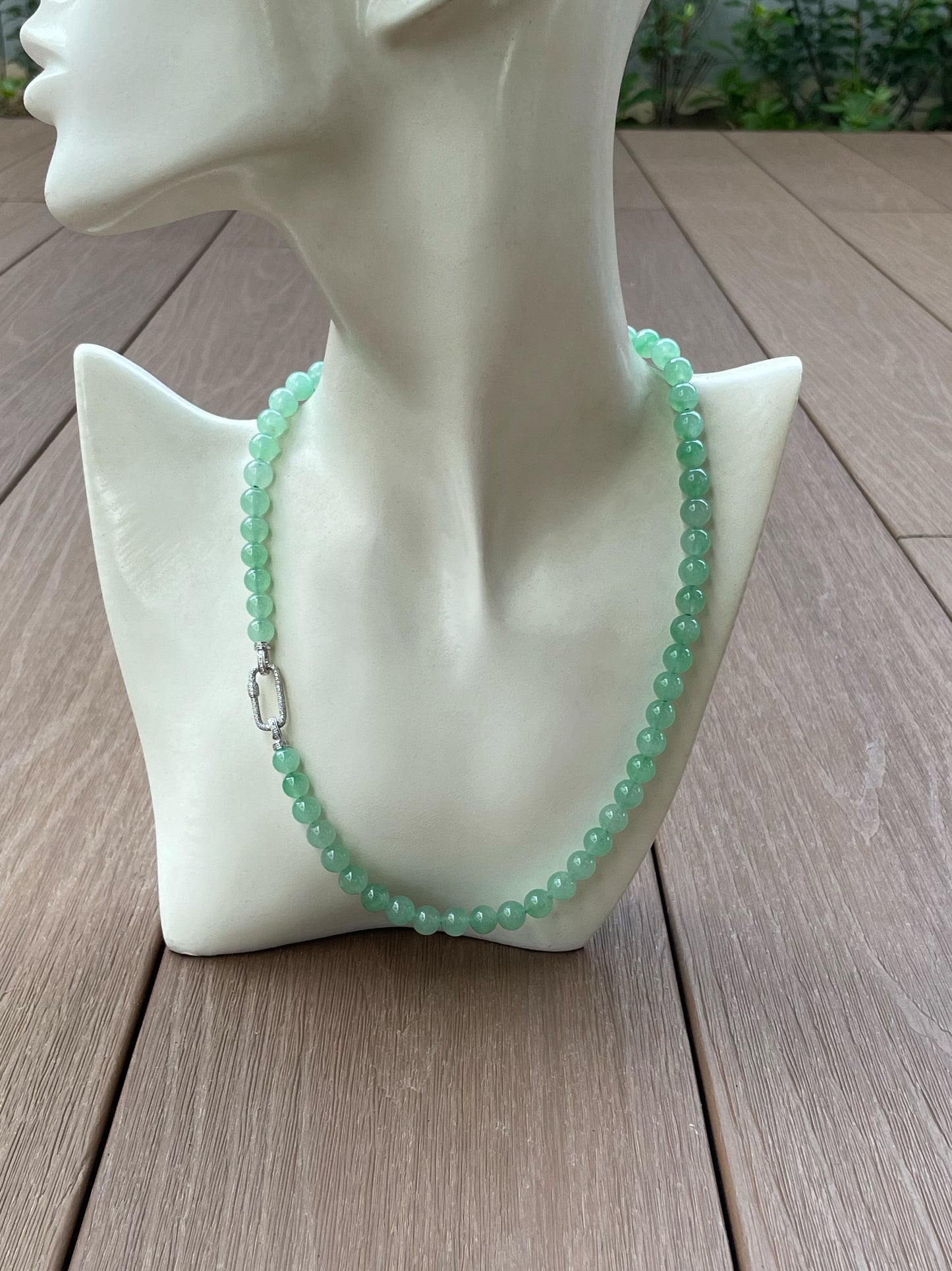 Icy Green Jade Beads Necklace (NJN039)