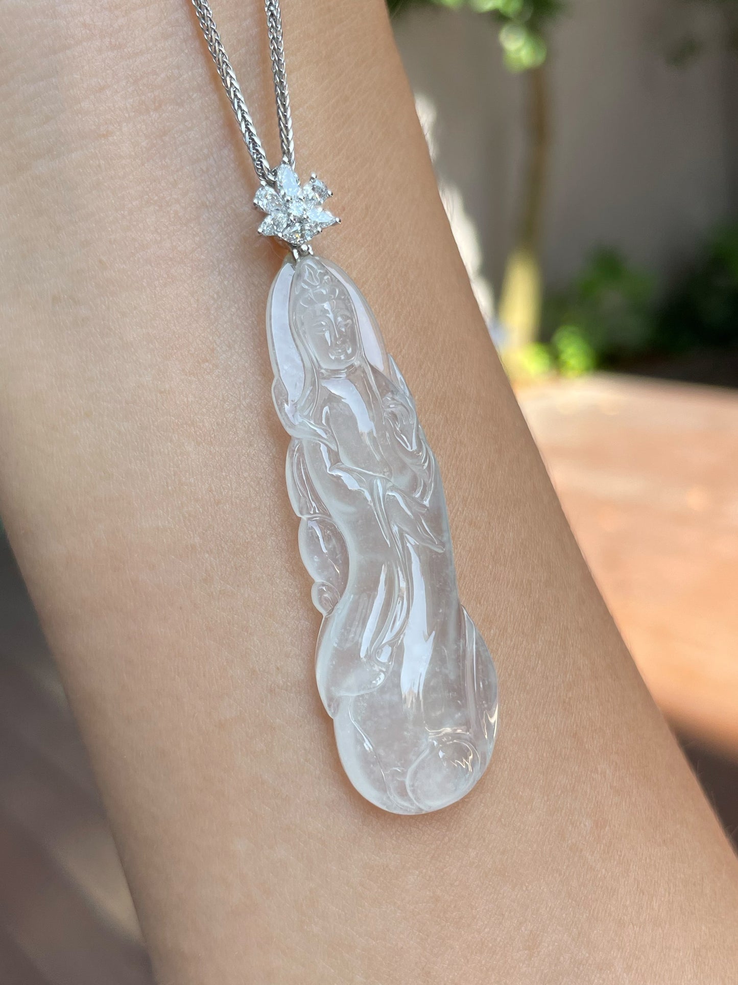 Glassy Jadeite Pendant - Guan Yin 观音 (NJP013)