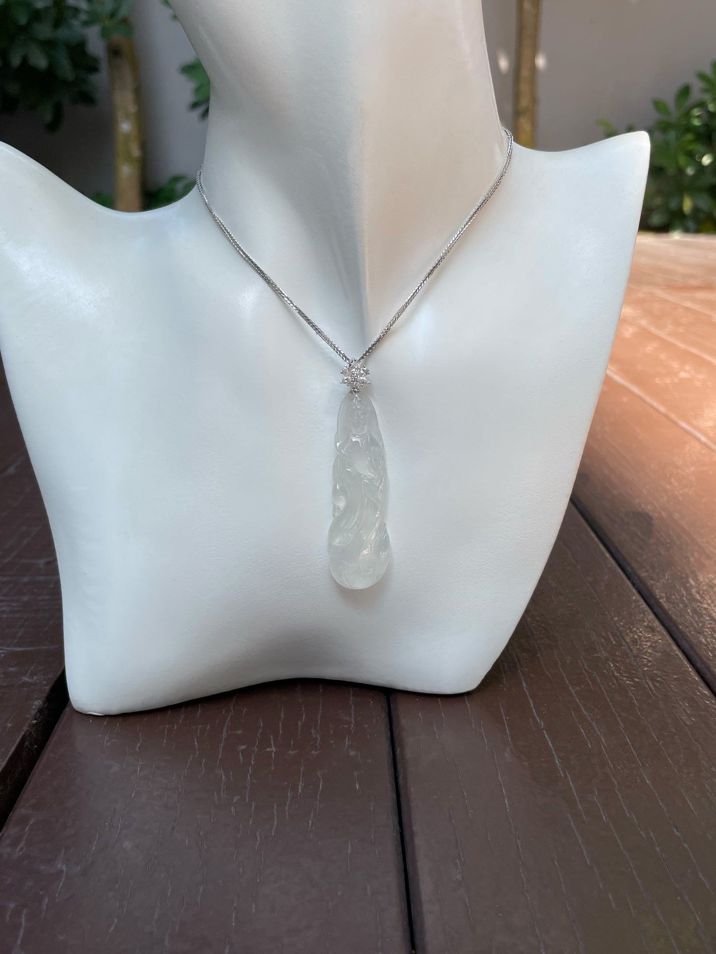 Glassy Jadeite Pendant - Guan Yin 观音 (NJP013)