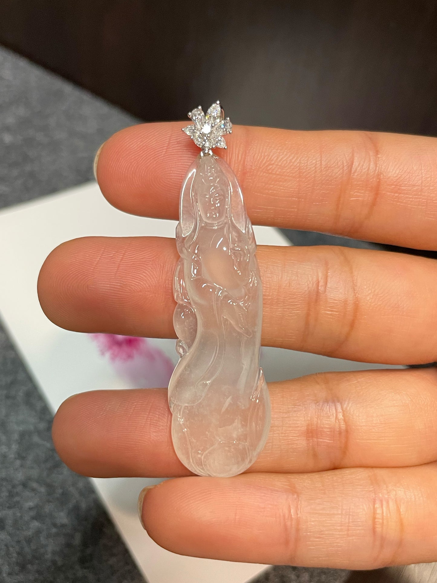 Glassy Jadeite Pendant - Guan Yin 观音 (NJP013)