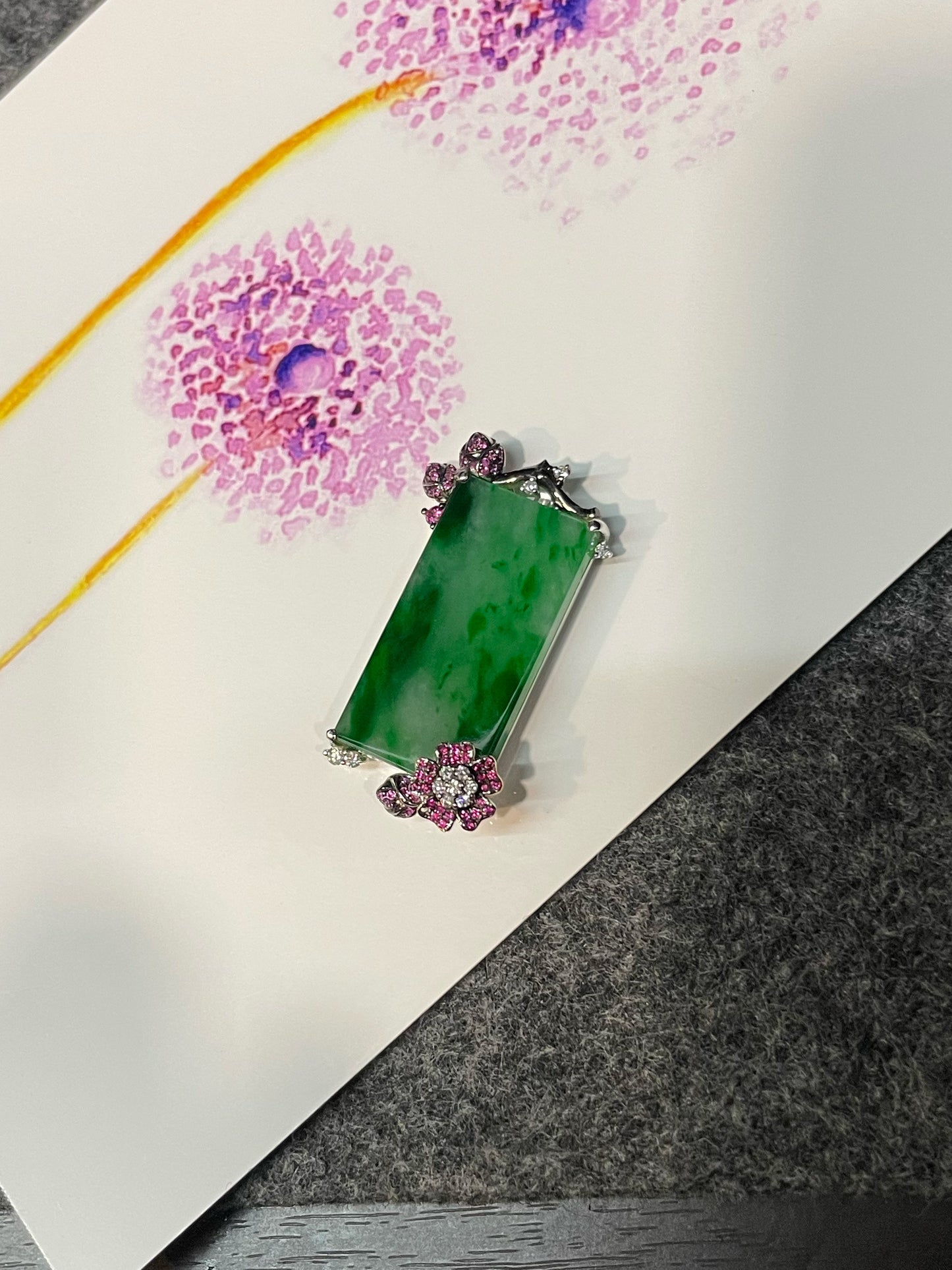 Green Jadeite Pendant (NJP045)
