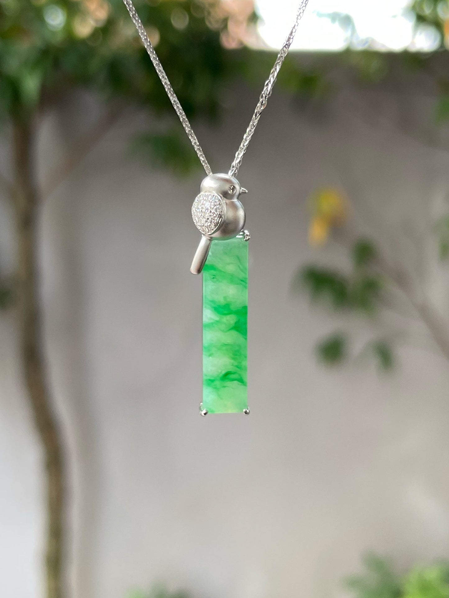 Green Jadeite Pendant (NJP065)