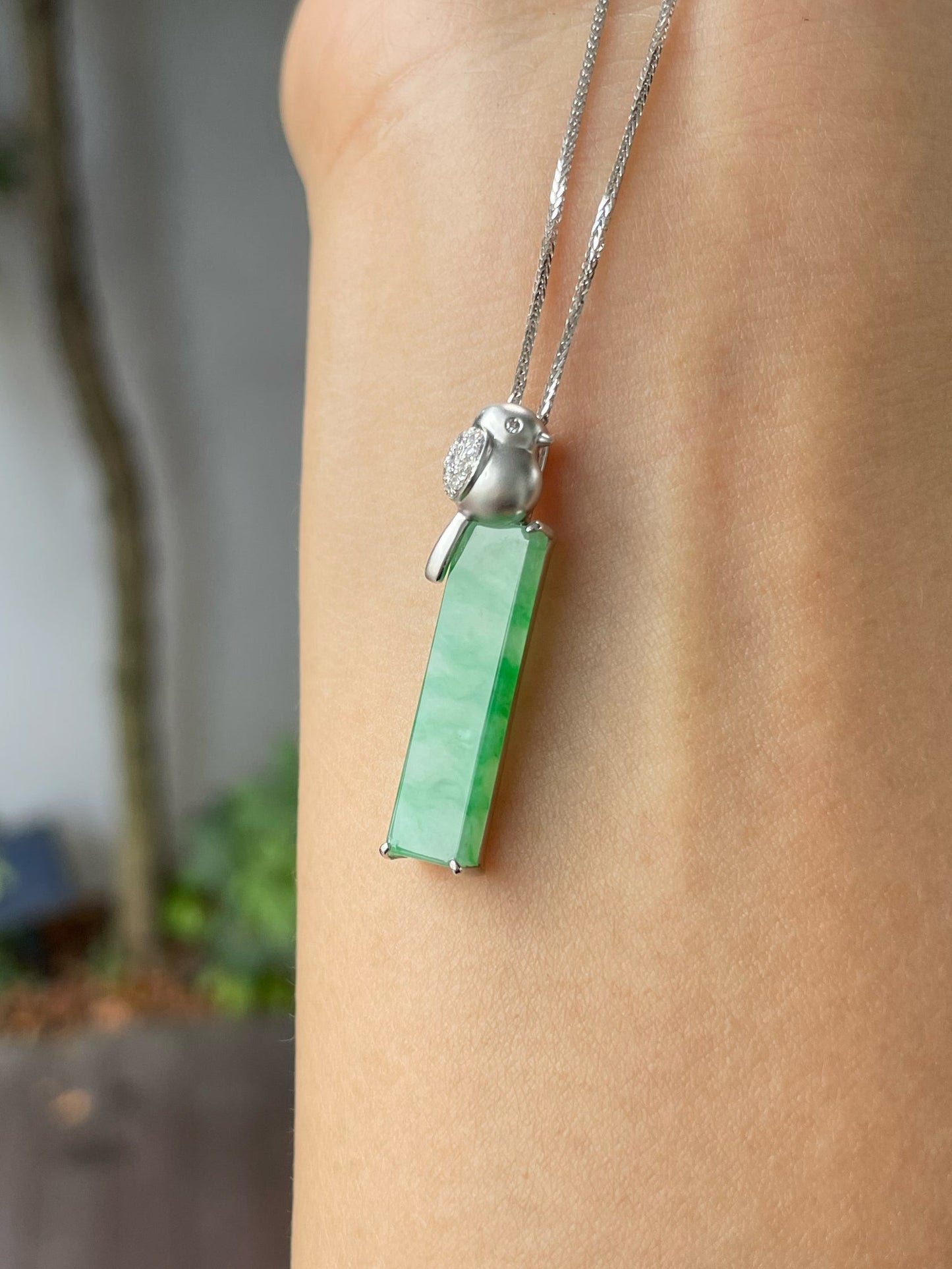 Green Jadeite Pendant (NJP065)