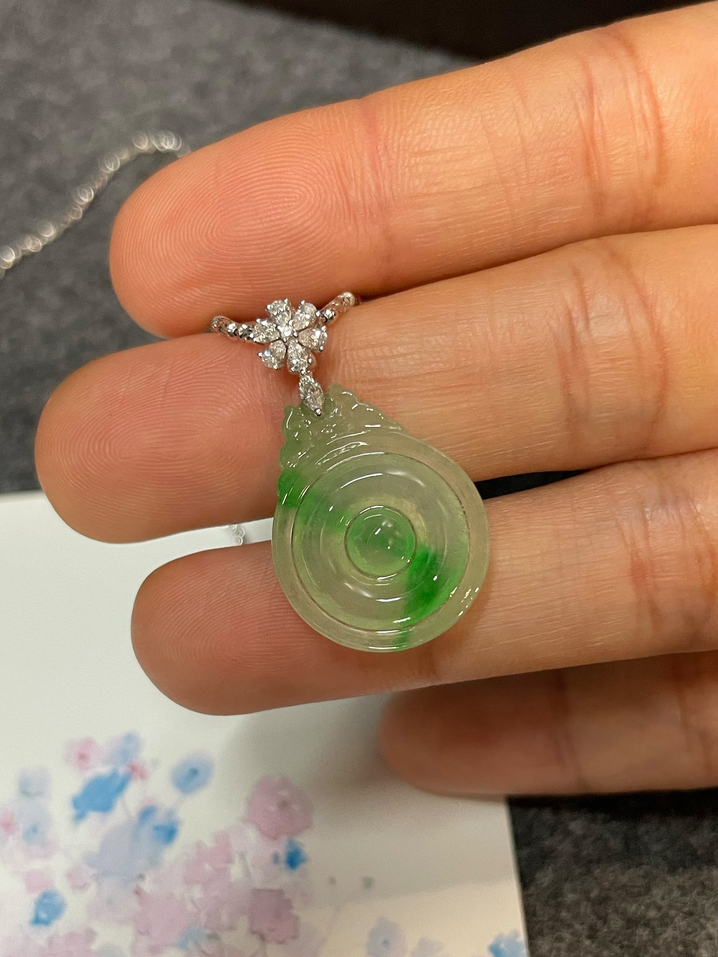 Icy Green Jadeite Pendant - 福贝 (NJP073)