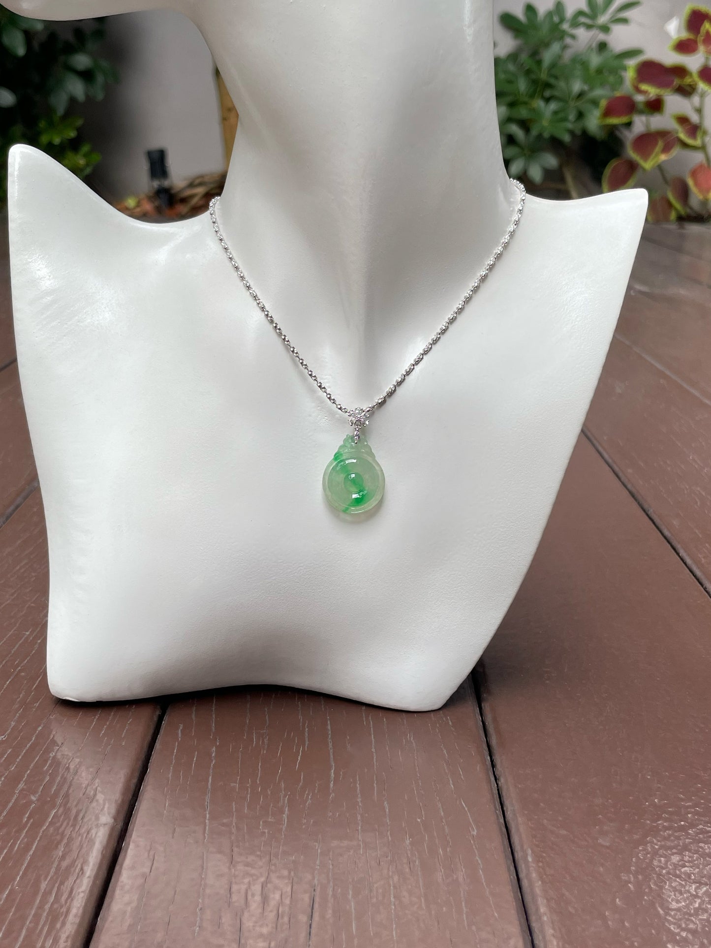 Icy Green Jadeite Pendant - 福贝 (NJP073)