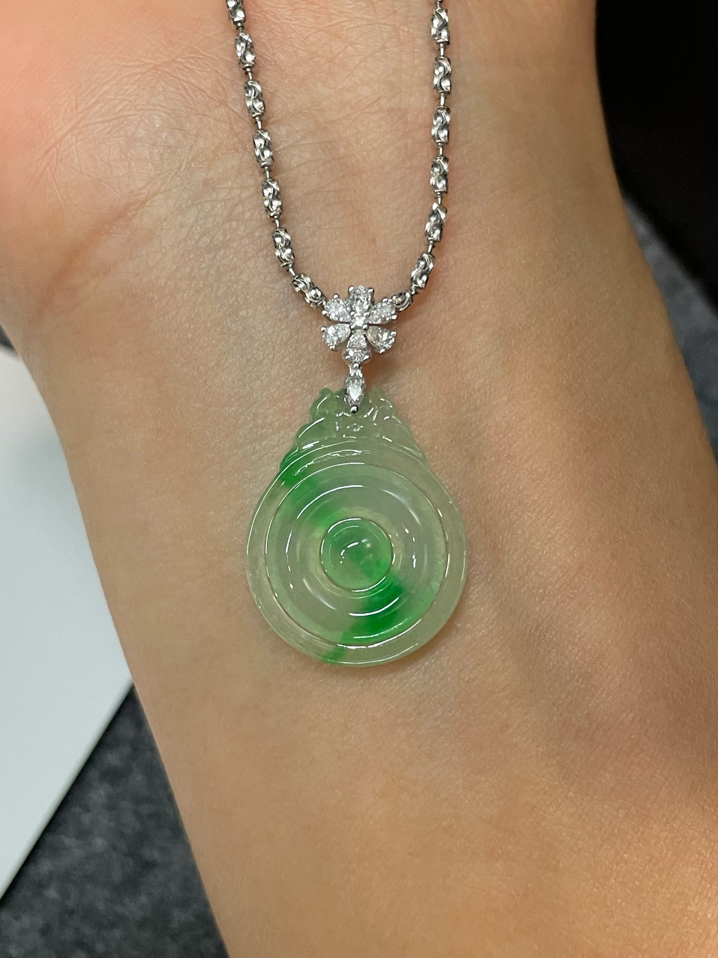 Icy Green Jadeite Pendant - 福贝 (NJP073)