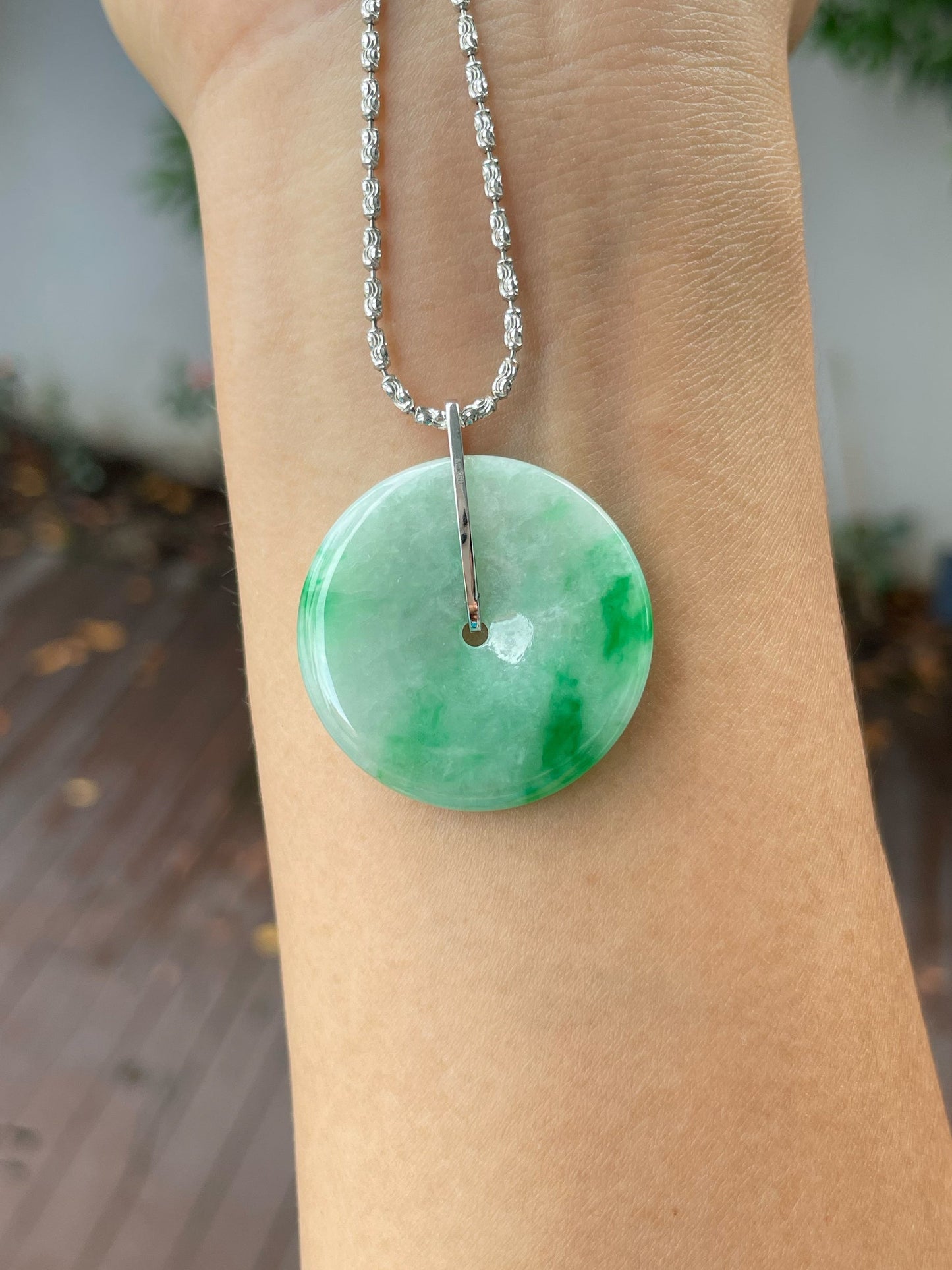 Green Jadeite Safety Coin Pendant - 平安扣 (NJP076)
