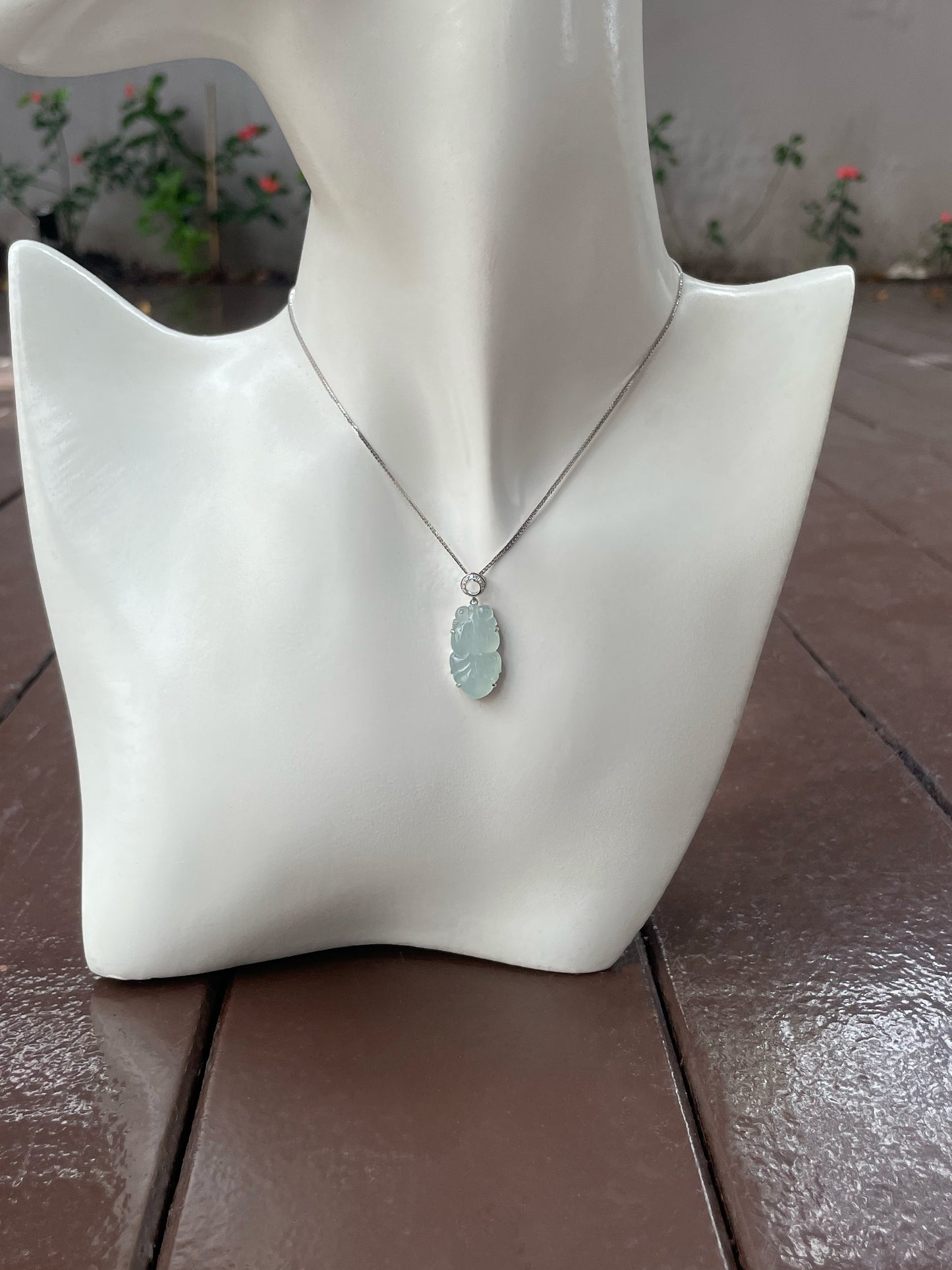 Icy Goldfish Jade Pendant (NJP079)
