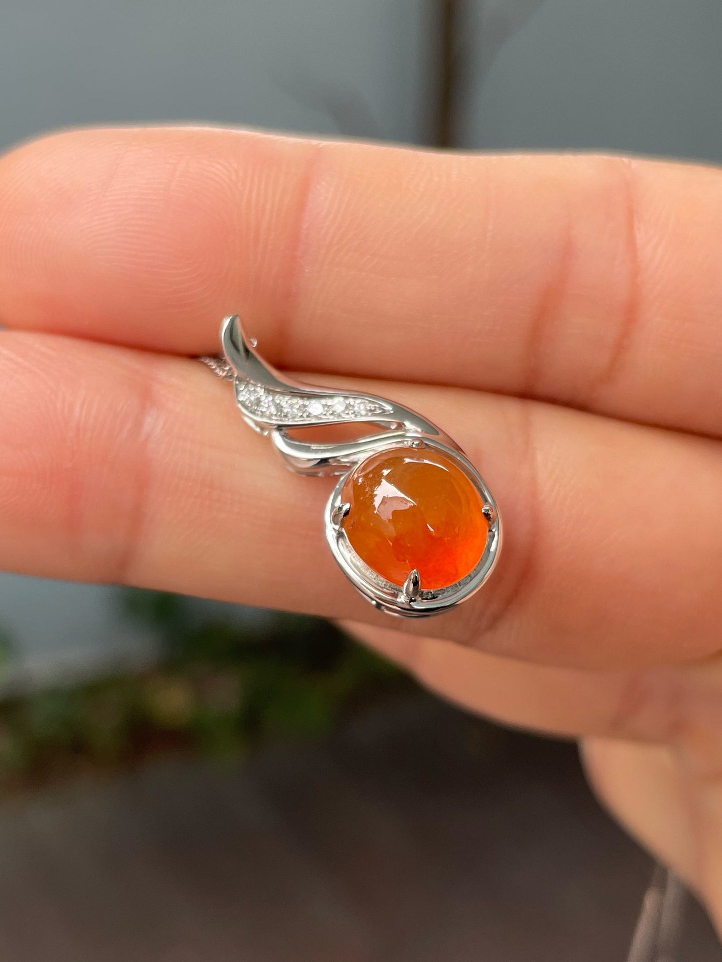 Orange Jade Cabochon Pendant (NJP083)