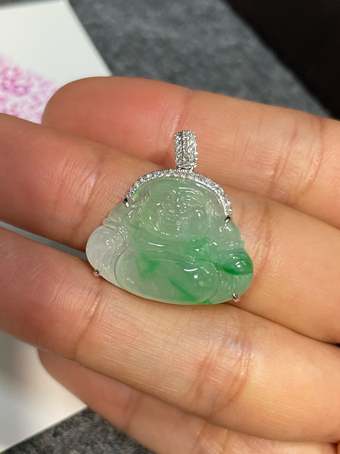 Green Jade Pendant - Laughing Buddha 笑佛 (NJP090)
