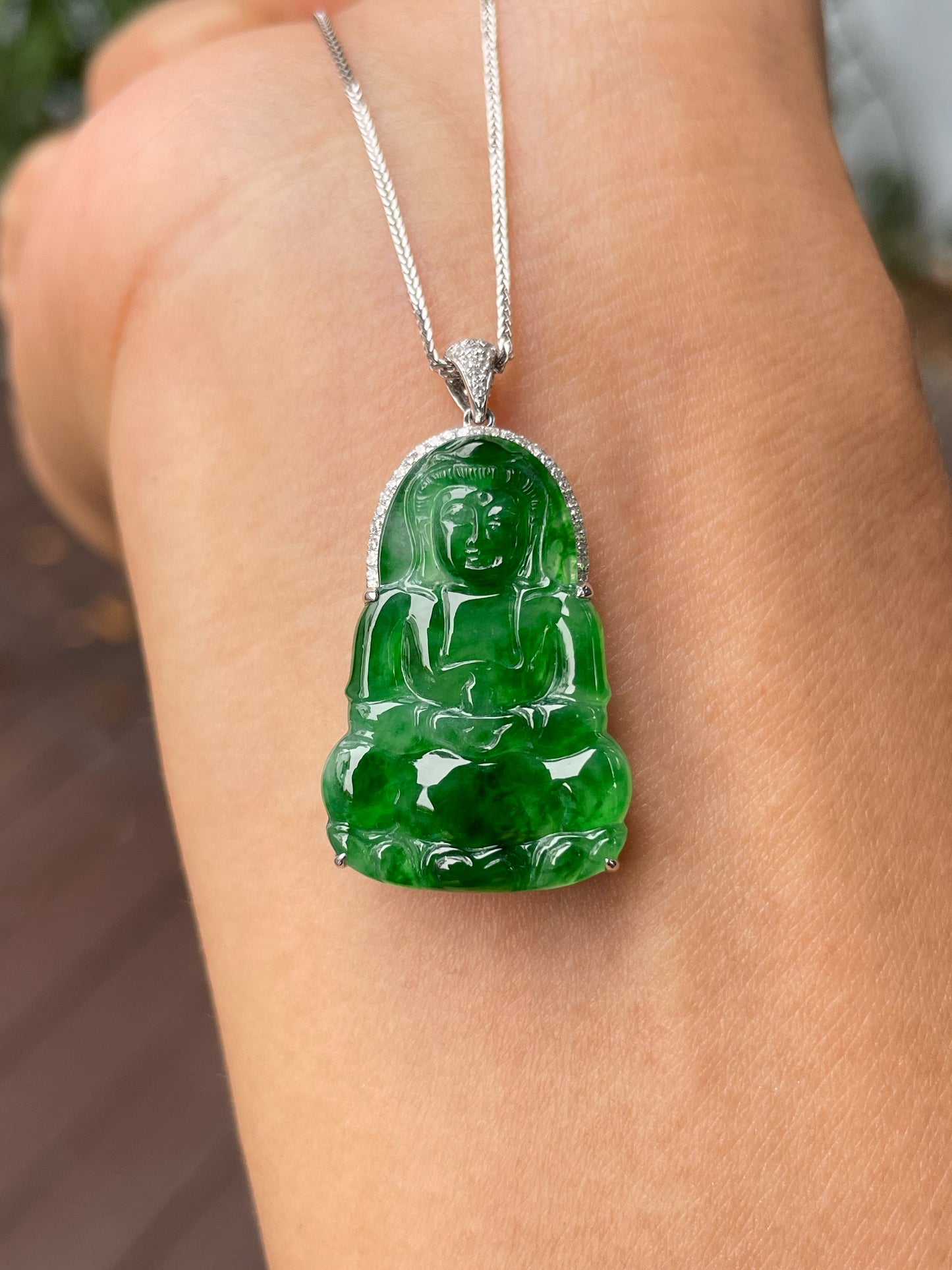 Green Jadeite Pendant - Goddess Of Mercy (NJP093)